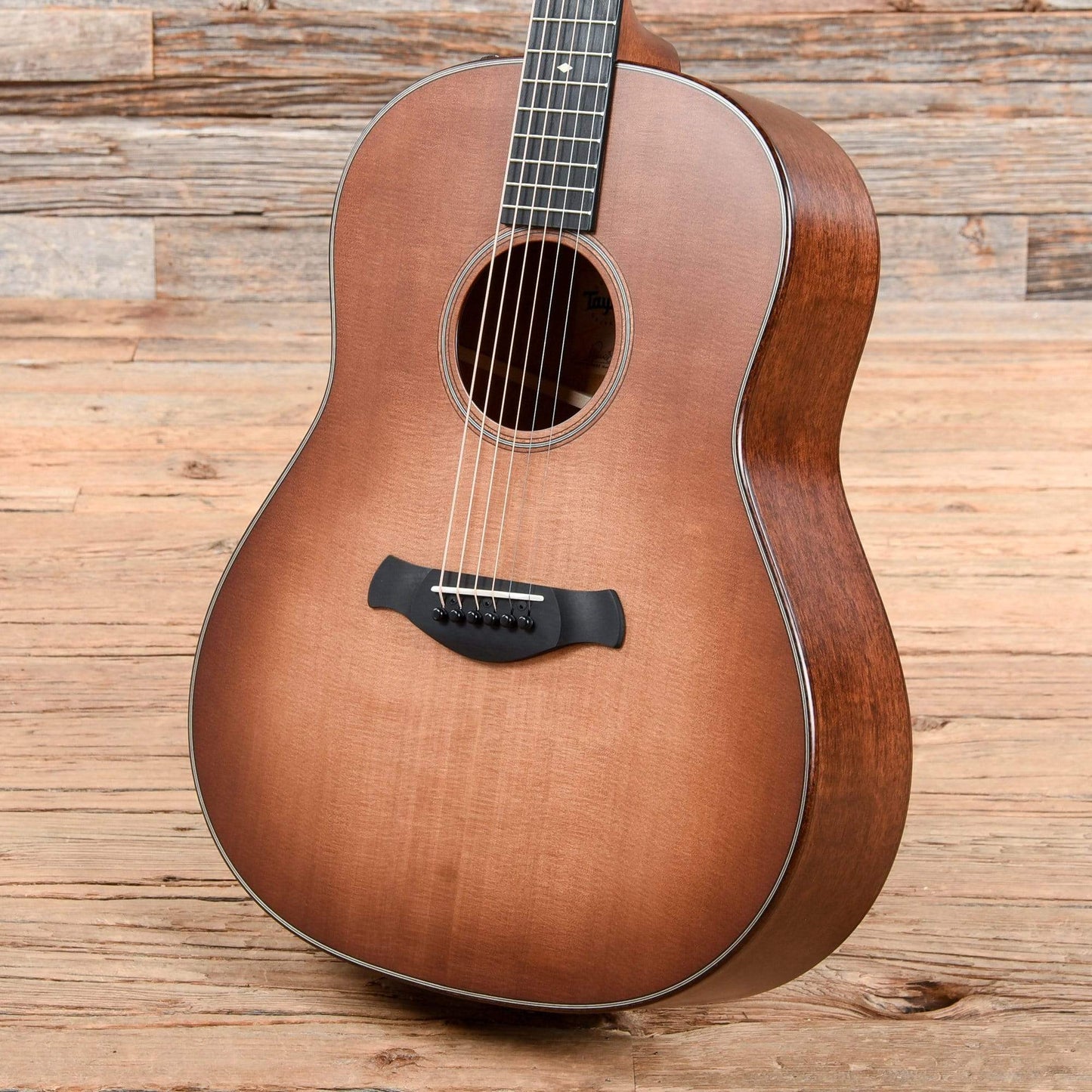 Taylor 517e Builder's Edition Torrefied Sitka/Tropical Mahogany Grand Pacific Wild Honey Burst ES2 Acoustic Guitars / Dreadnought