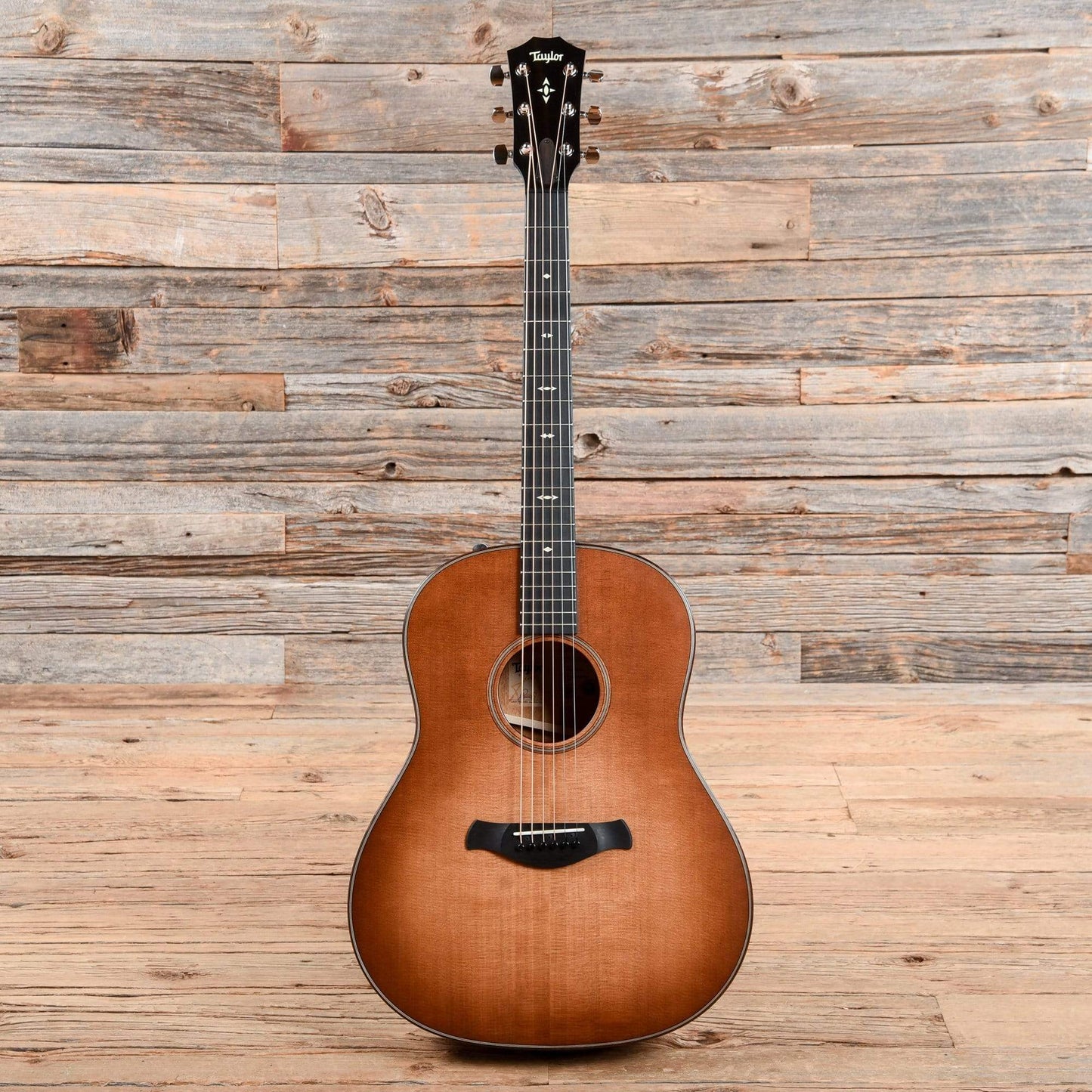 Taylor 517e Builder's Edition Torrefied Sitka/Tropical Mahogany Grand Pacific Wild Honey Burst ES2 Acoustic Guitars / Dreadnought
