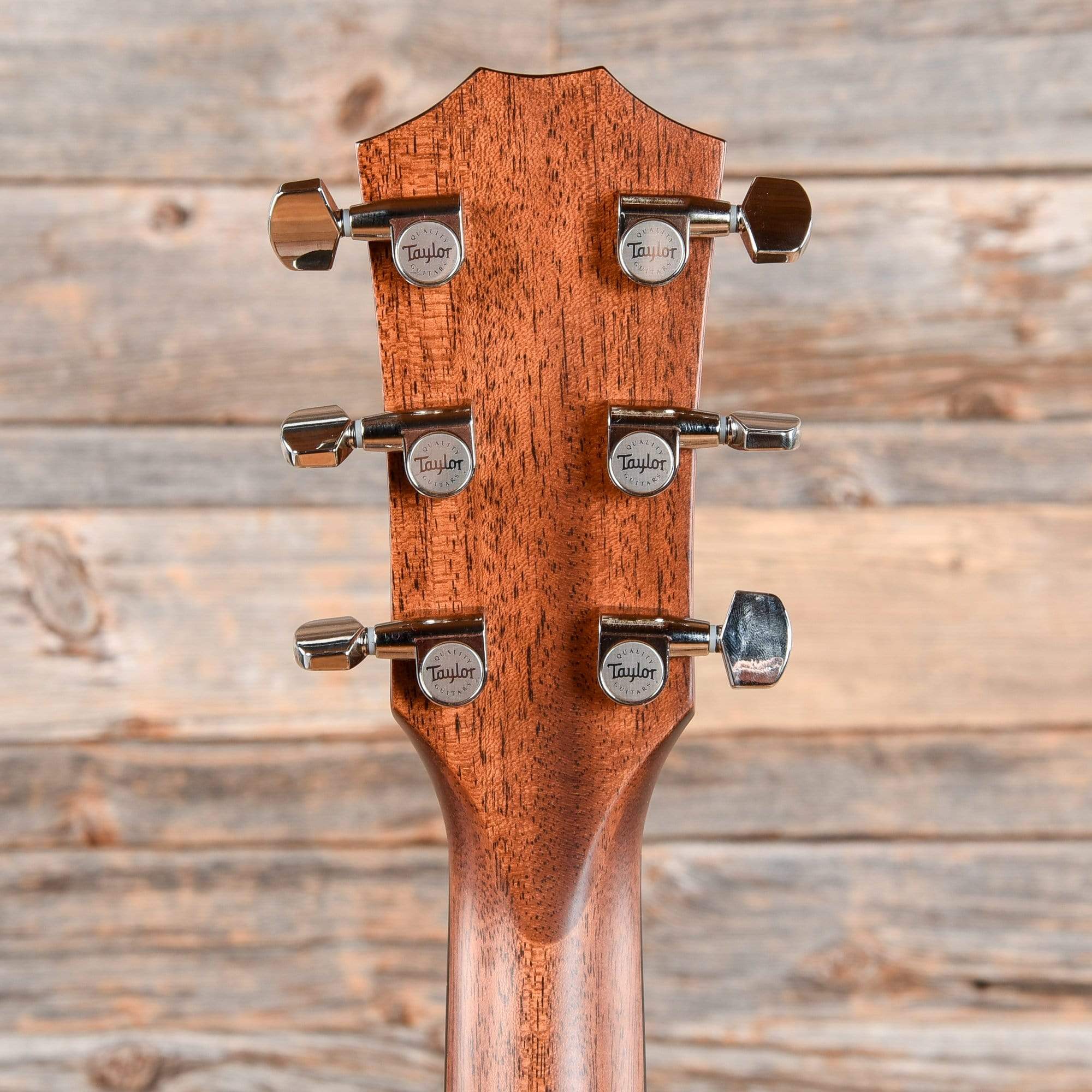 Taylor 517e Builder's Edition Torrefied Sitka/Tropical Mahogany Grand Pacific Wild Honey Burst ES2 Acoustic Guitars / Dreadnought