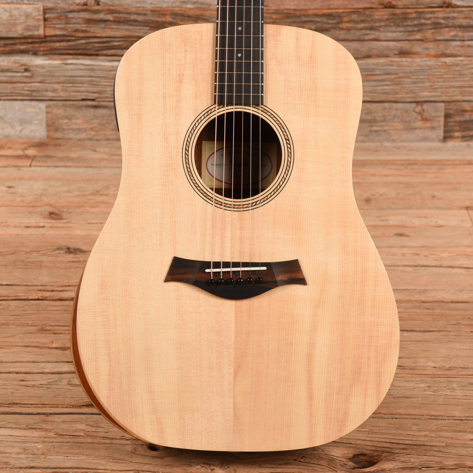 Taylor Academy 10e Dreadnought Sitka/Sapele Maple Neck ES-B Acoustic Guitars / Dreadnought