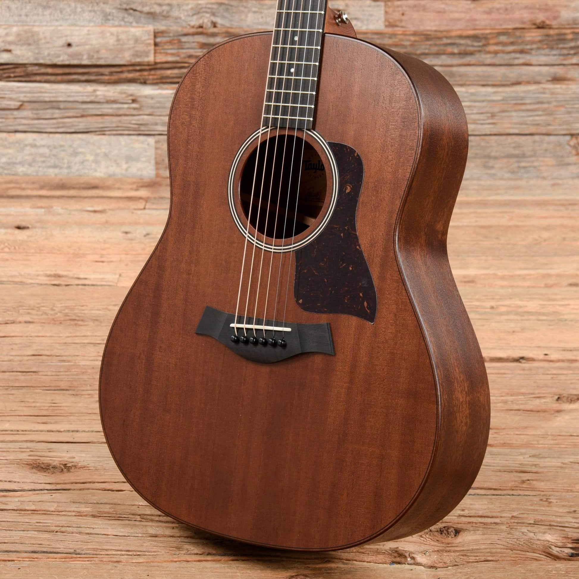 Taylor American Dream AD27 Mahogany Natural w/AeroCase Acoustic Guitars / Dreadnought