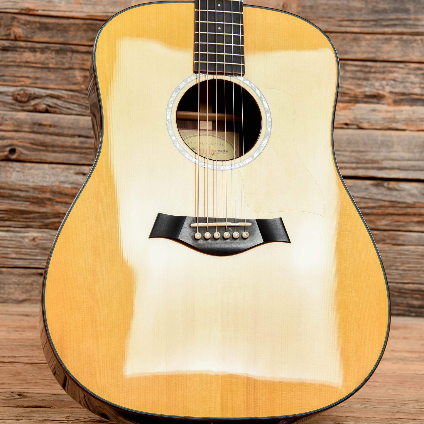 Taylor BTO Custom Dreadnought Natural Acoustic Guitars / Dreadnought