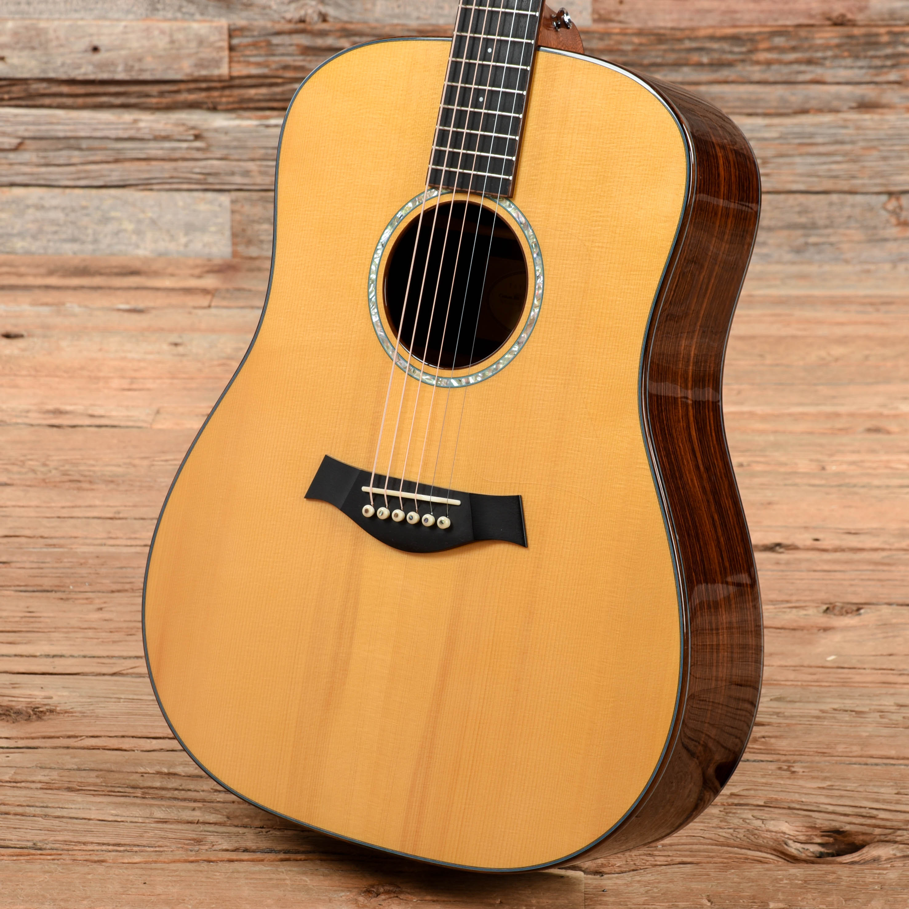 Taylor BTO Custom Dreadnought Natural Acoustic Guitars / Dreadnought