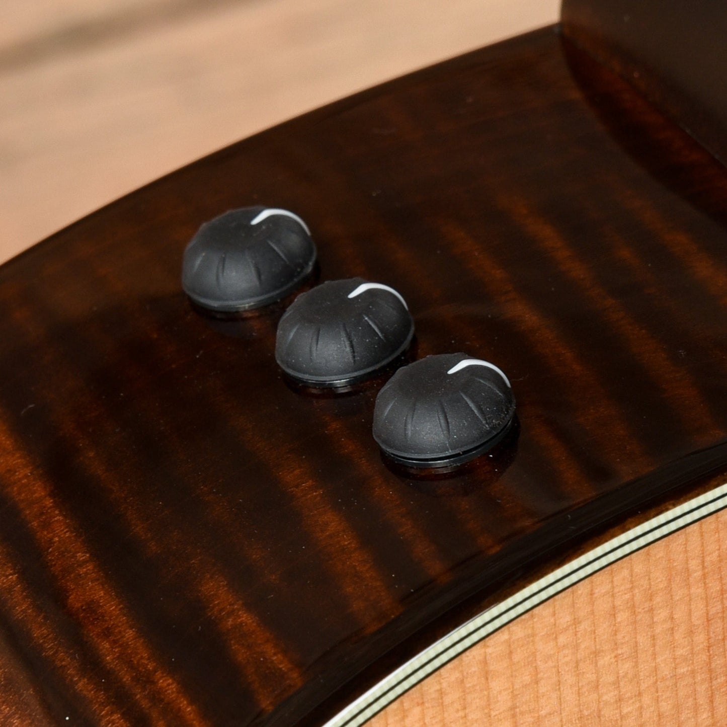 Taylor 618e Natural Acoustic Guitars / Jumbo