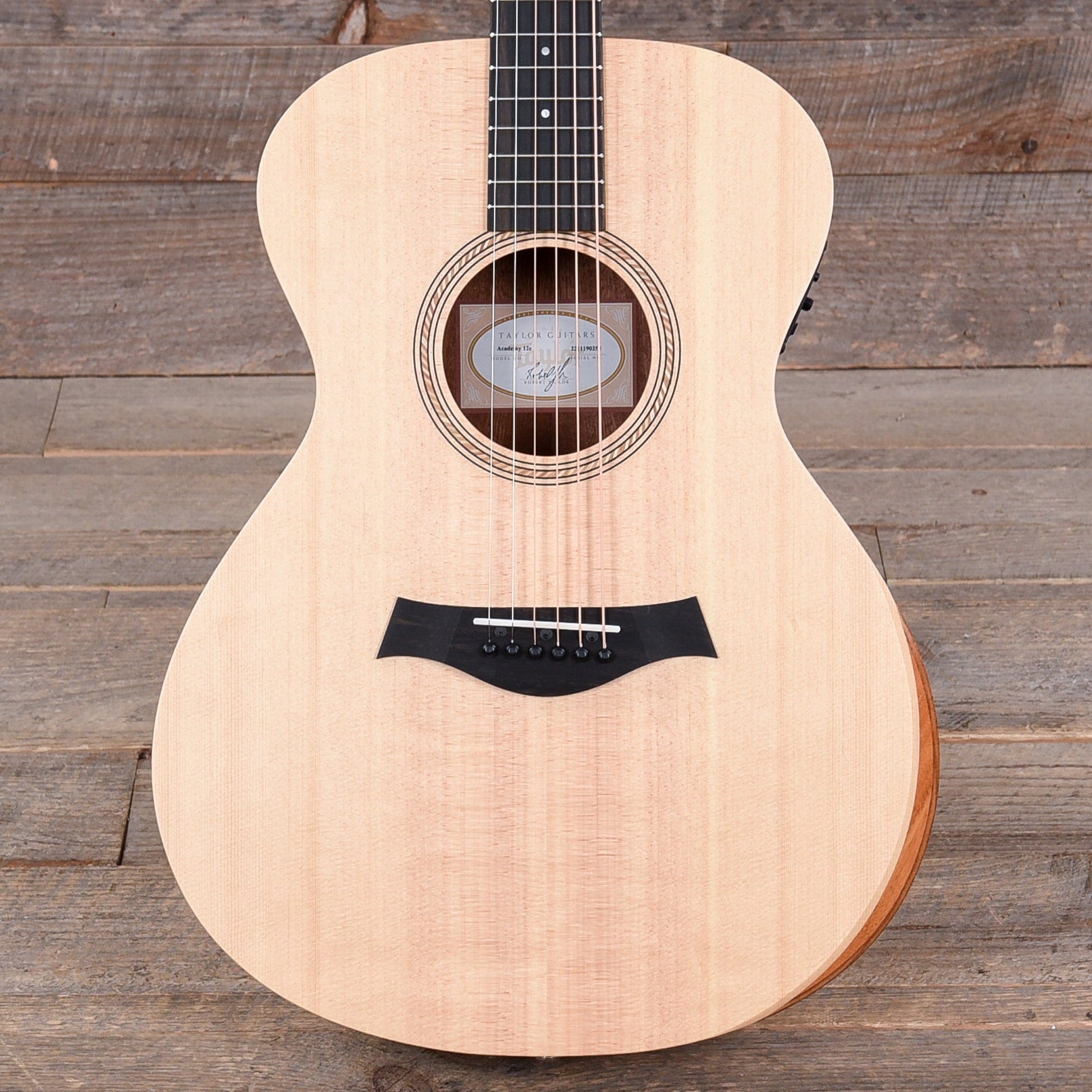 Taylor Academy 12e Grand Concert Sitka/Sapele Maple Neck ES-B LEFTY Acoustic Guitars / Left-Handed