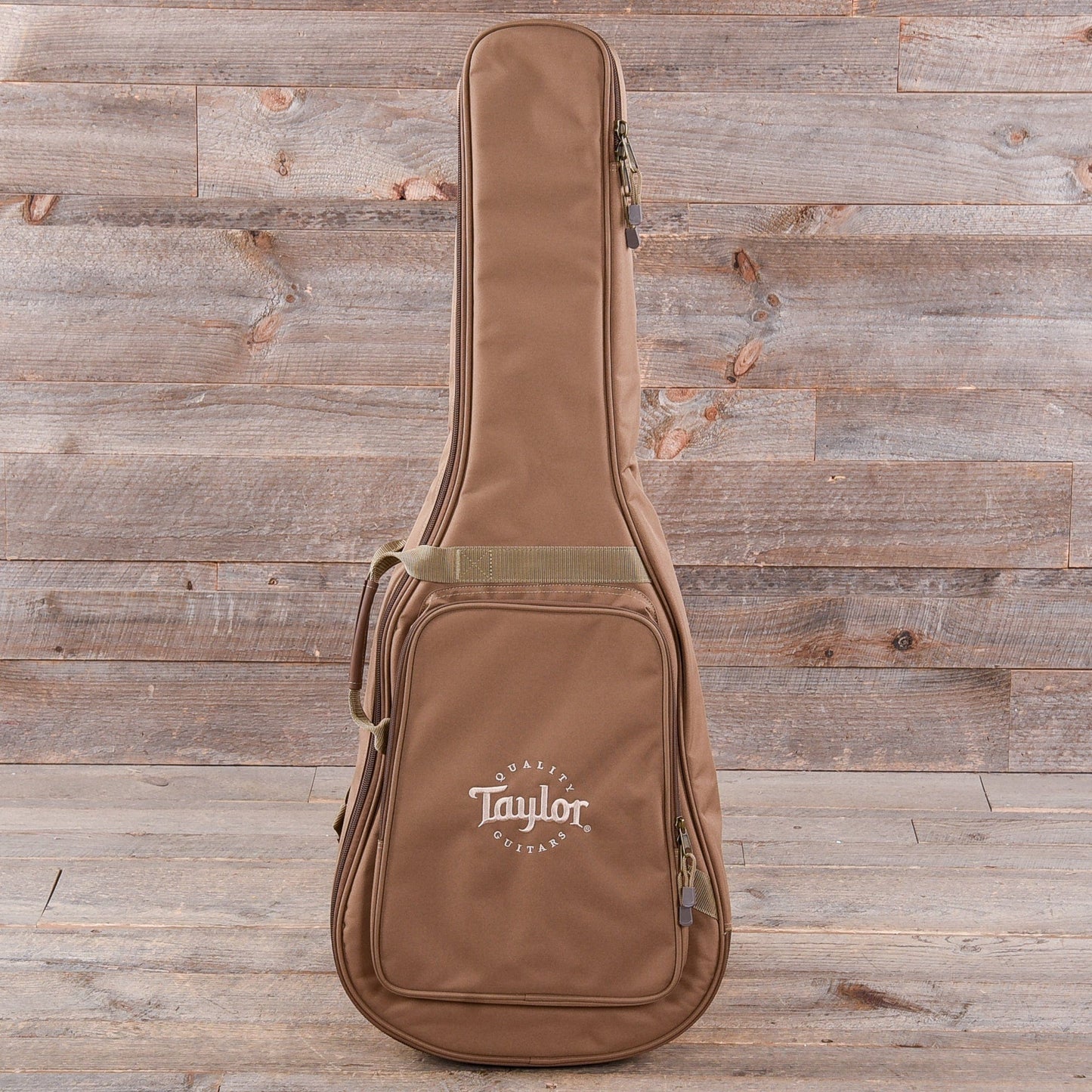 Taylor BBT-e Big Baby Taylor Sitka/Walnut Natural ES-B Acoustic Guitars / Mini/Travel