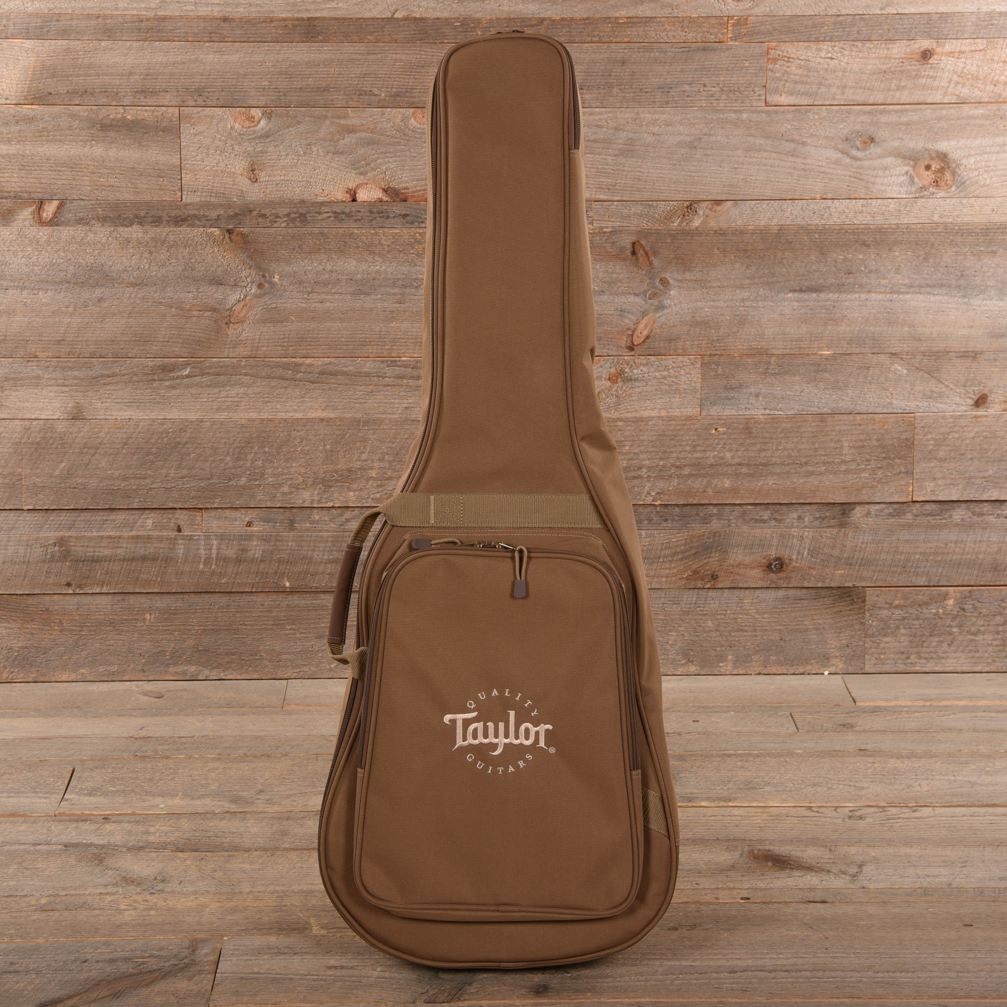 Taylor BBT-e Big Baby Taylor Sitka/Walnut Natural ES-B w/Gig Bag Acoustic Guitars / Mini/Travel