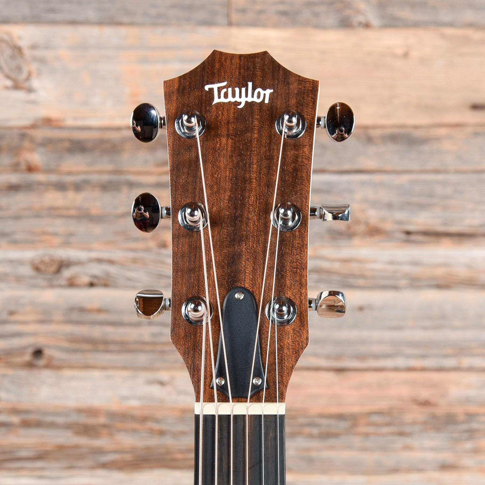 Taylor BBT-e Big Baby Taylor Sitka/Walnut w/Electronics Acoustic Guitars / Mini/Travel