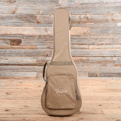 Taylor BBT-e Big Baby Taylor Sitka/Walnut w/Electronics Acoustic Guitars / Mini/Travel