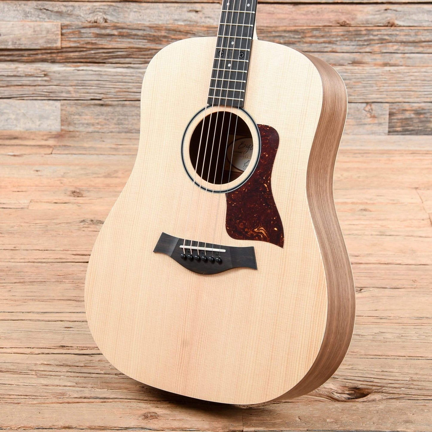 Taylor BBT-e Big Baby Taylor Sitka/Walnut w/Electronics Acoustic Guitars / Mini/Travel