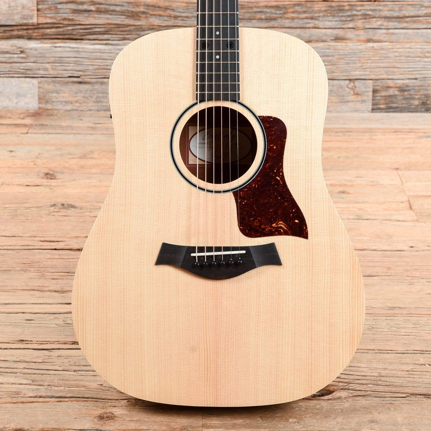 Taylor BBT-e Big Baby Taylor Sitka/Walnut w/Electronics Acoustic Guitars / Mini/Travel