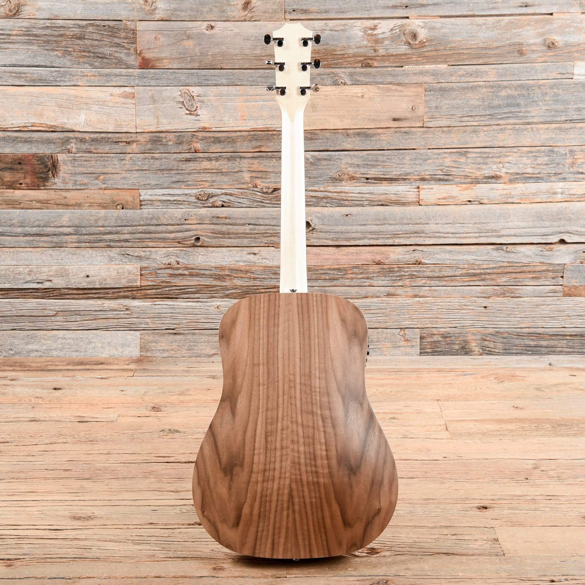 Taylor BBT-e Big Baby Taylor Sitka/Walnut w/Electronics Acoustic Guitars / Mini/Travel