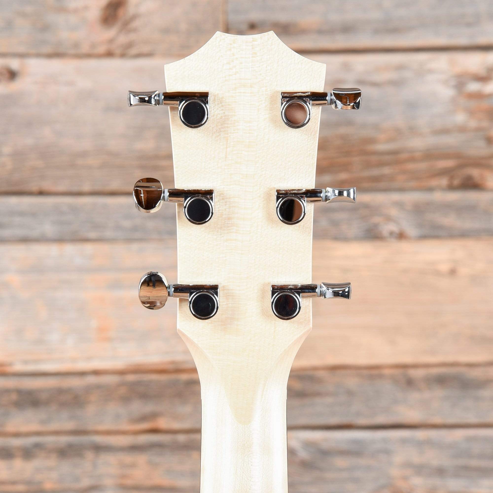 Taylor BBT-e Big Baby Taylor Sitka/Walnut w/Electronics Acoustic Guitars / Mini/Travel