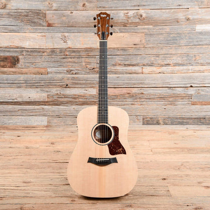 Taylor BBT-e Big Baby Taylor Sitka/Walnut w/Electronics Acoustic Guitars / Mini/Travel