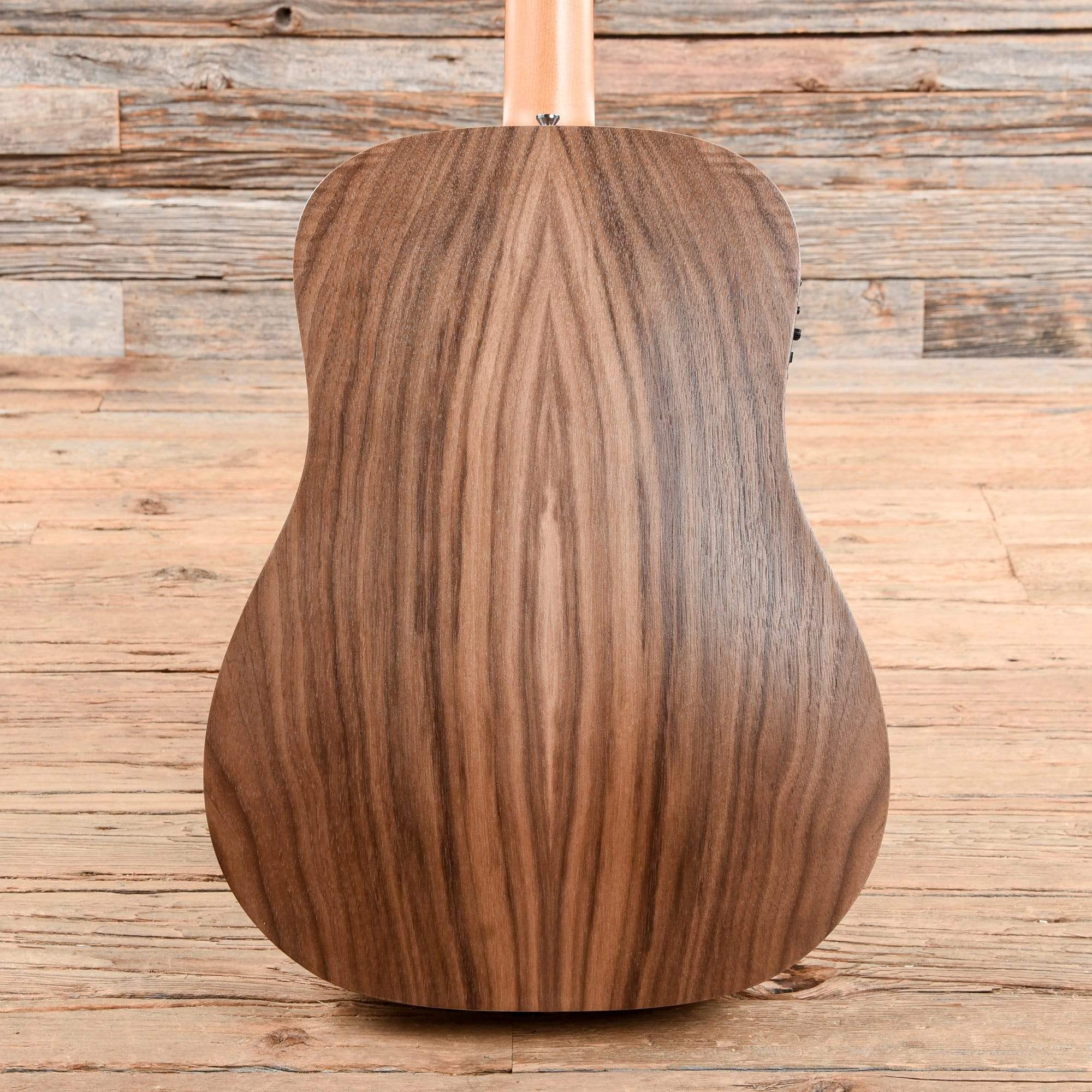 Taylor BBT-e Big Baby Taylor Sitka/Walnut w/Electronics Acoustic Guitars / Mini/Travel