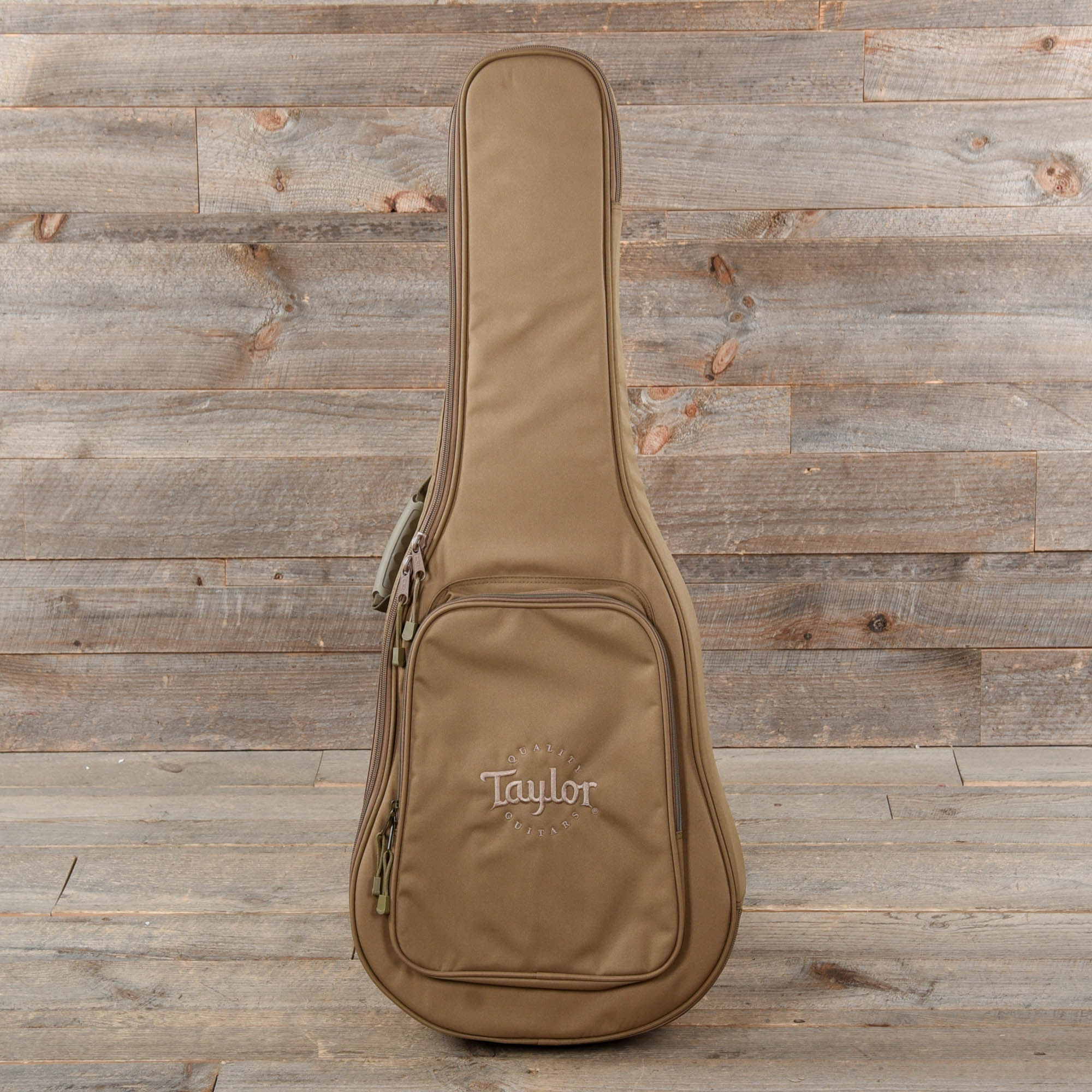 Taylor BBTe Walnut Top ES-B Acoustic Guitars / Mini/Travel