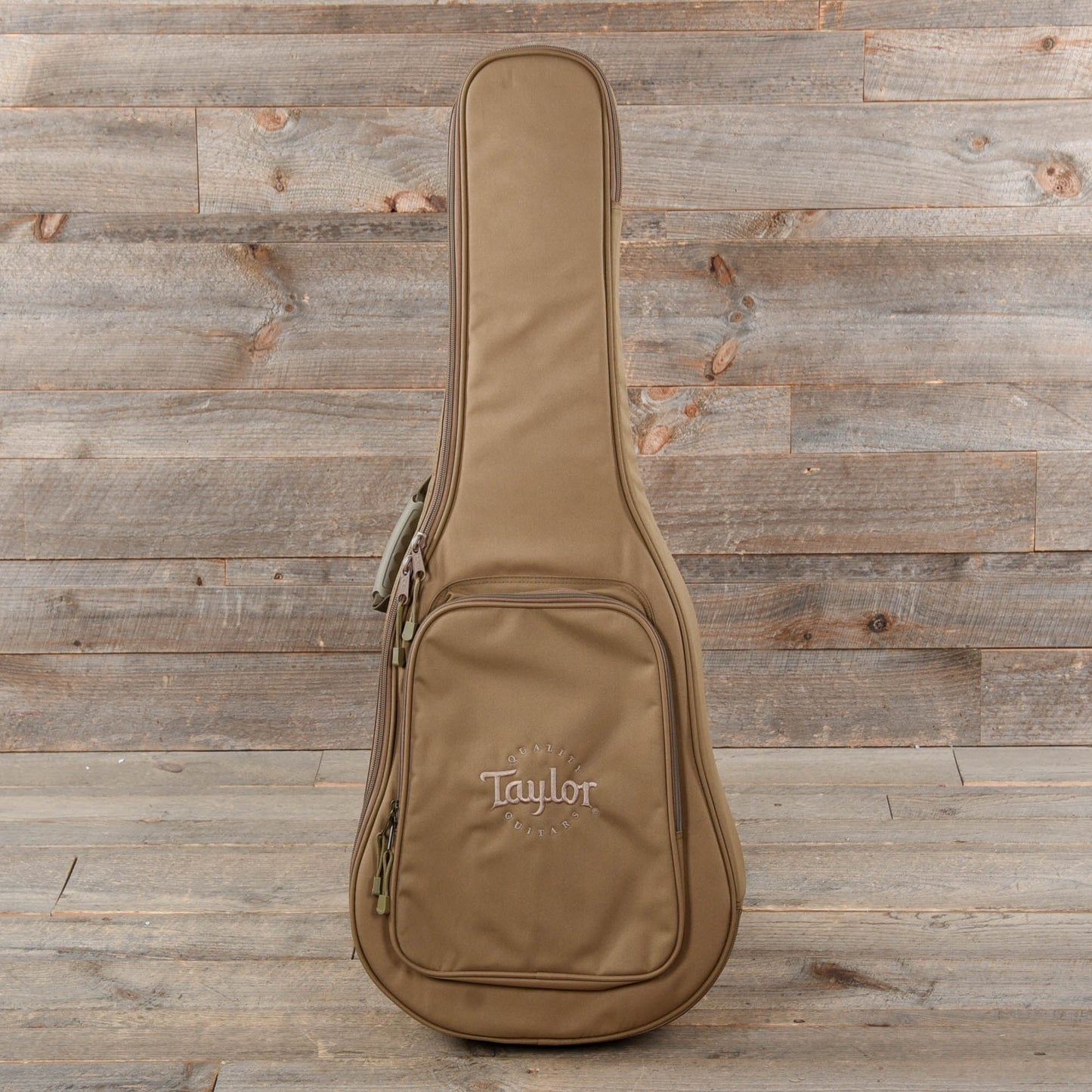 Taylor BBTe Walnut Top ES-B Acoustic Guitars / Mini/Travel