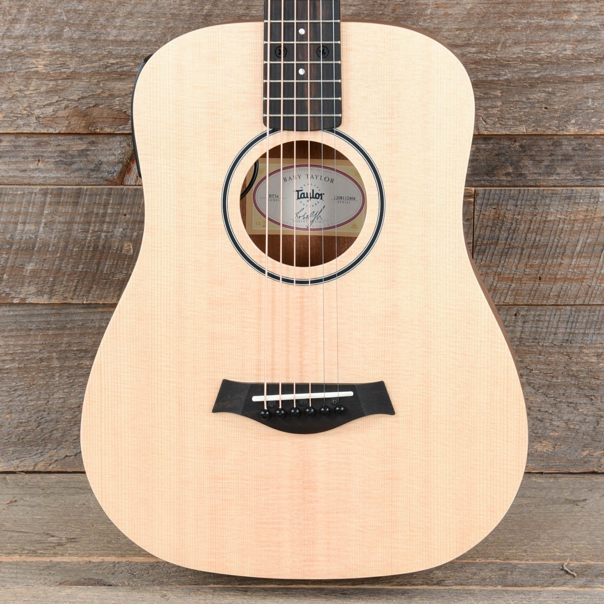 Taylor BT1e Walnut Natural w/ES-B & Gig Bag Acoustic Guitars / Mini/Travel