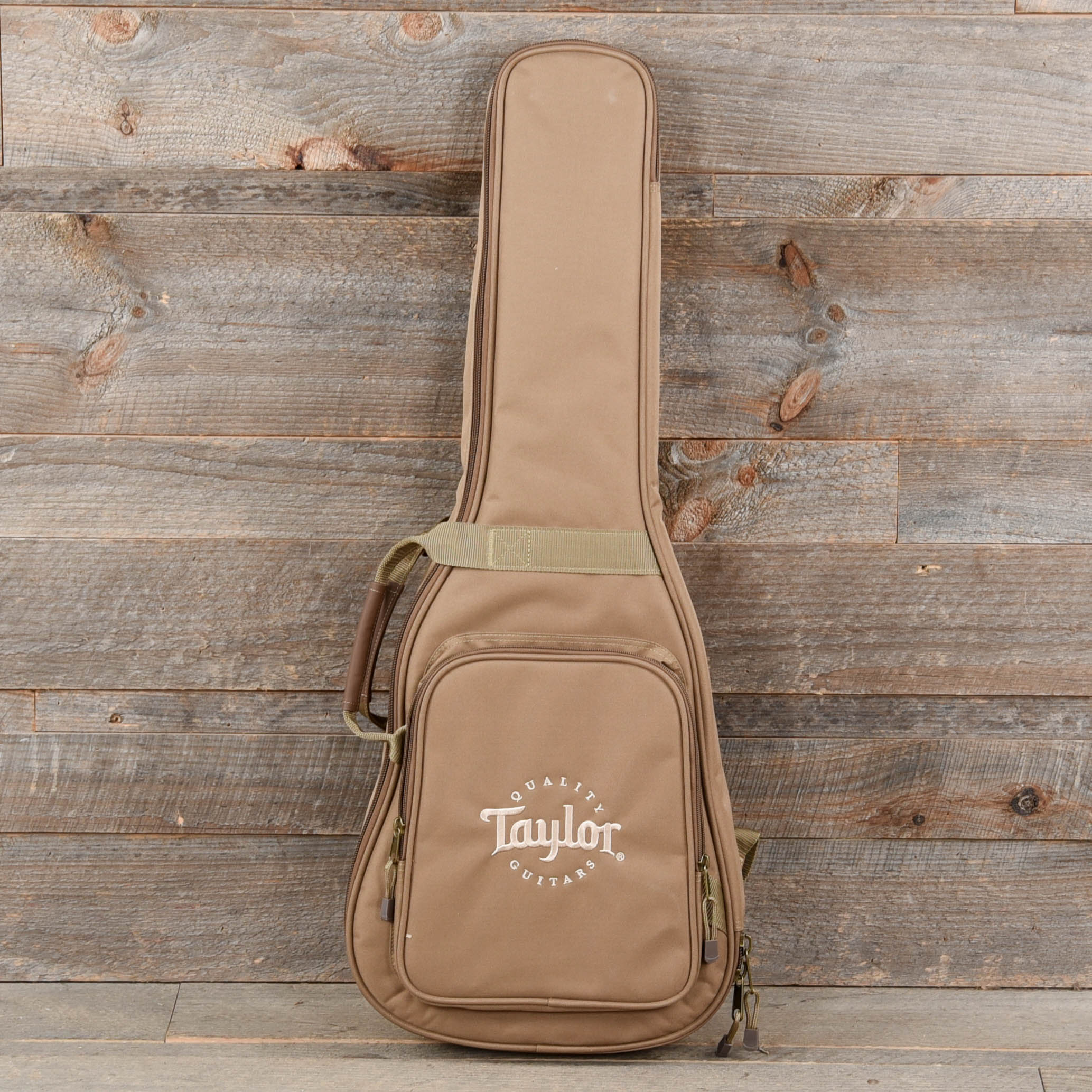 Taylor BT1e Walnut Natural w/ES-B & Gig Bag Acoustic Guitars / Mini/Travel