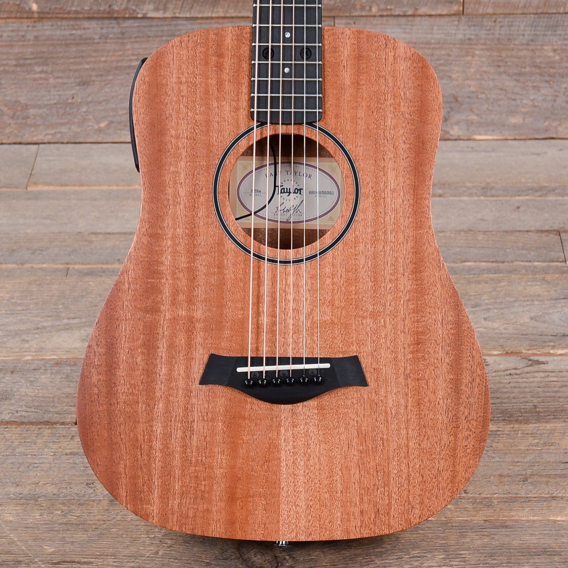 Taylor BT2e Natural w/ES-B & Gig Bag Acoustic Guitars / Mini/Travel