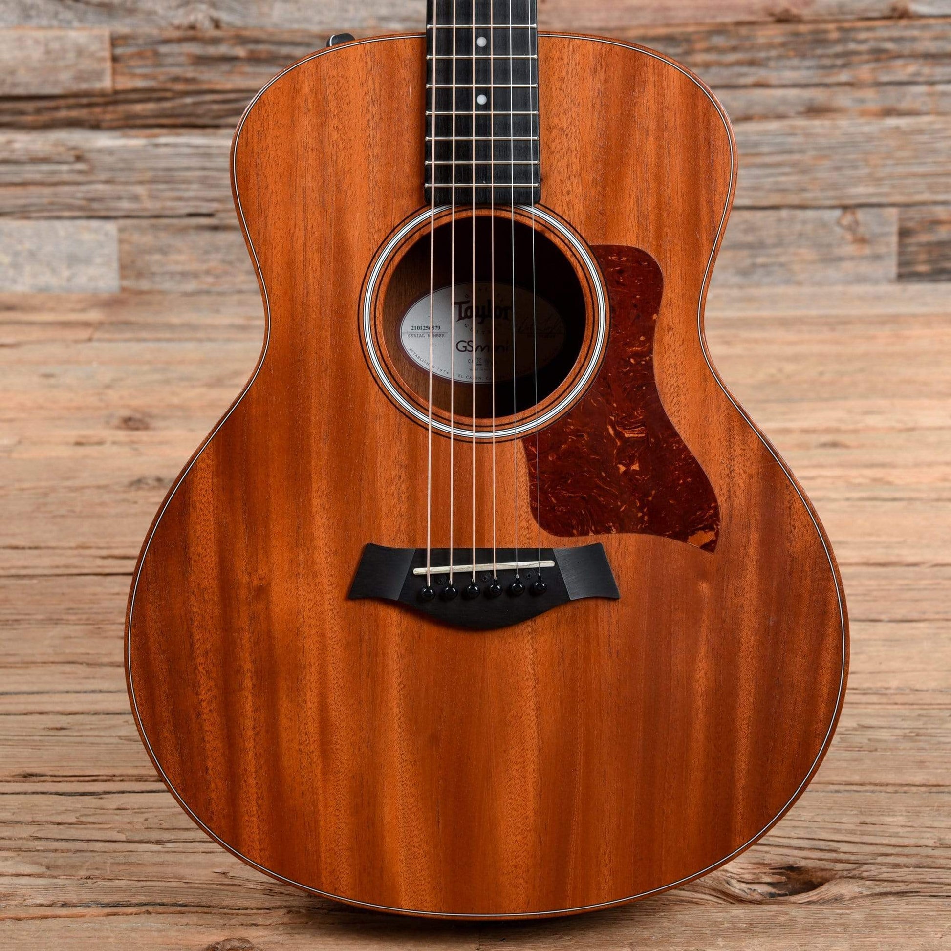 Taylor GS Mini-e Mahogany Natural 2016 – Chicago Music Exchange