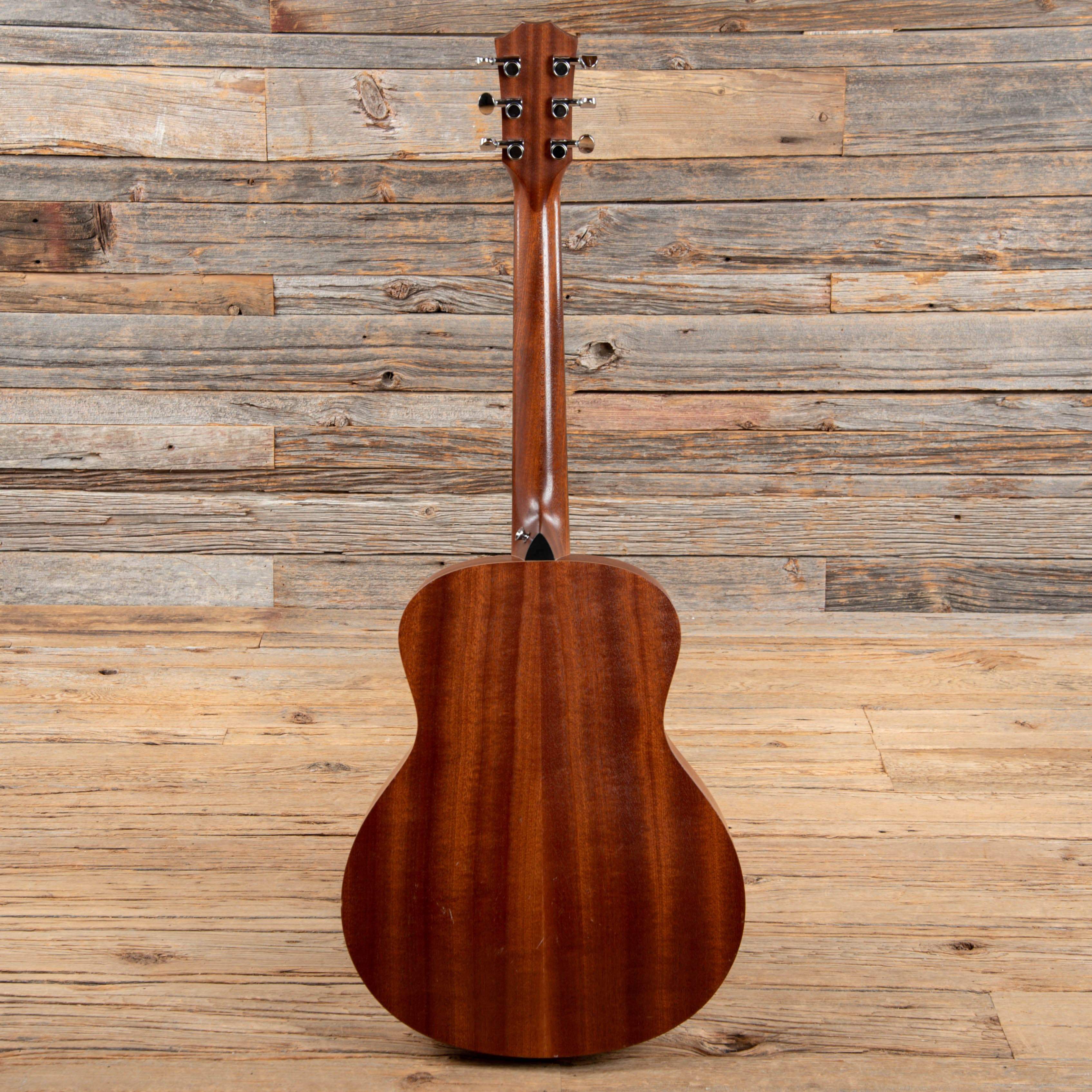 Taylor GS Mini Natural 2013 Acoustic Guitars / Mini/Travel