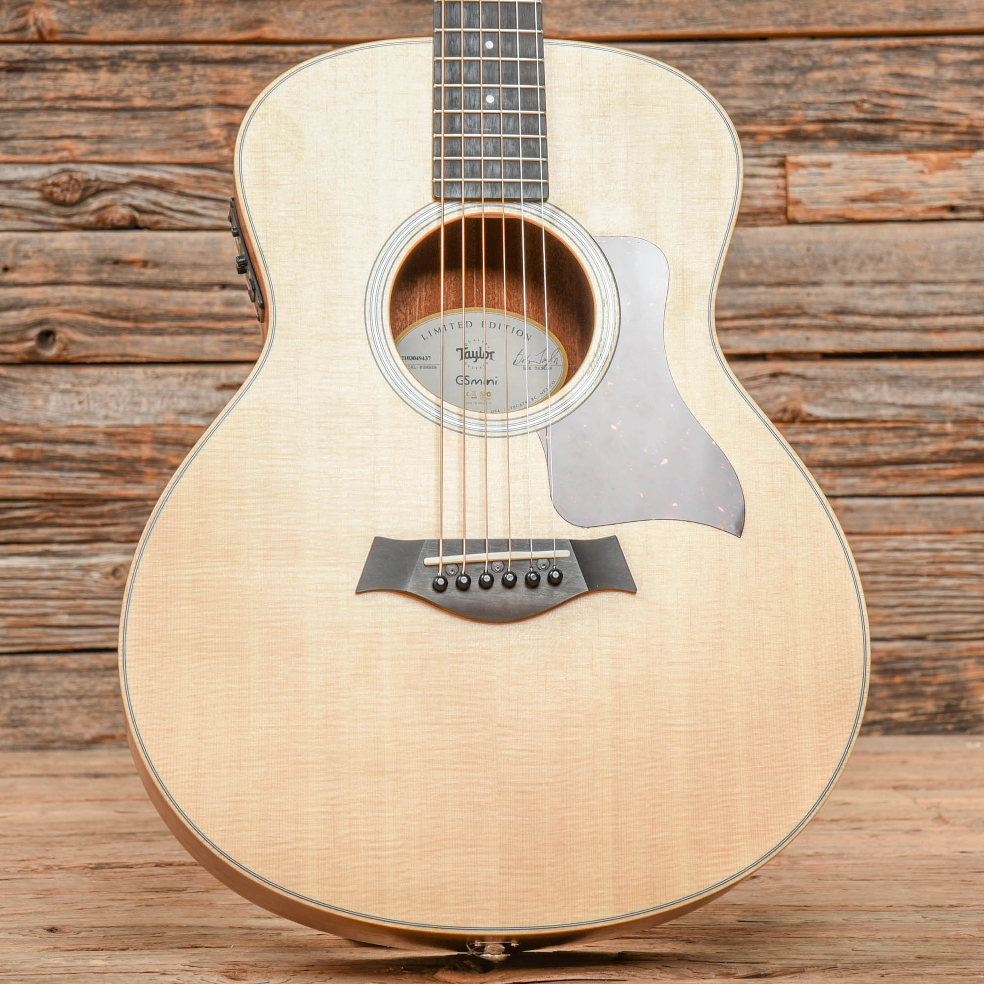 Taylor Limited Edition GS Mini-e Black Limba Natural 2019 Acoustic Guitars / Mini/Travel