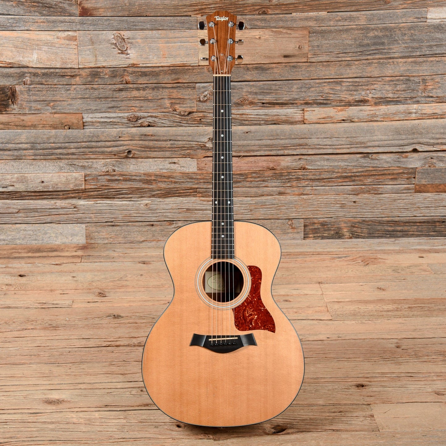 Taylor 114 Natural 2009 Acoustic Guitars / OM and Auditorium