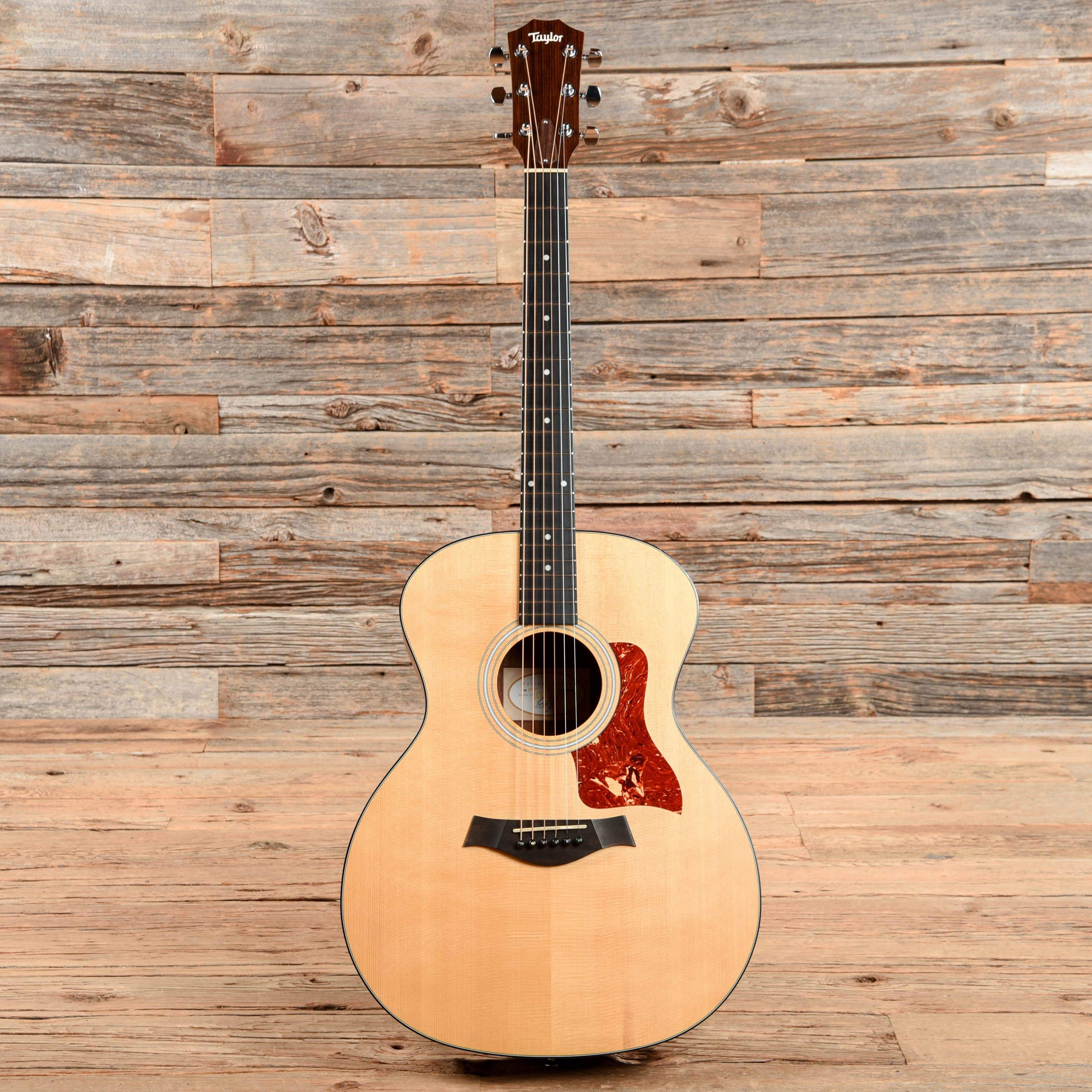 Taylor 114 Natural 2012 Acoustic Guitars / OM and Auditorium
