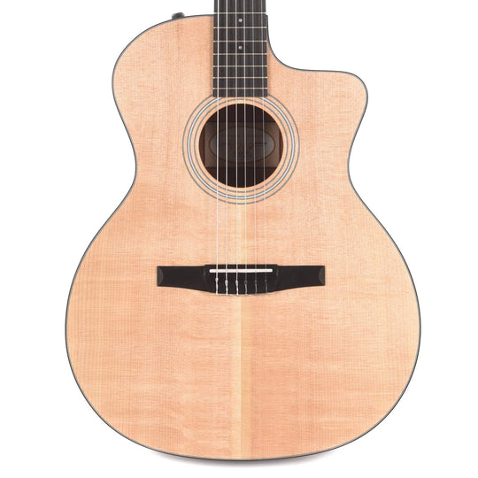 Taylor 114ce-N Grand Auditorium Nylon Sitka/Walnut Natural ES-N Acoustic Guitars / OM and Auditorium