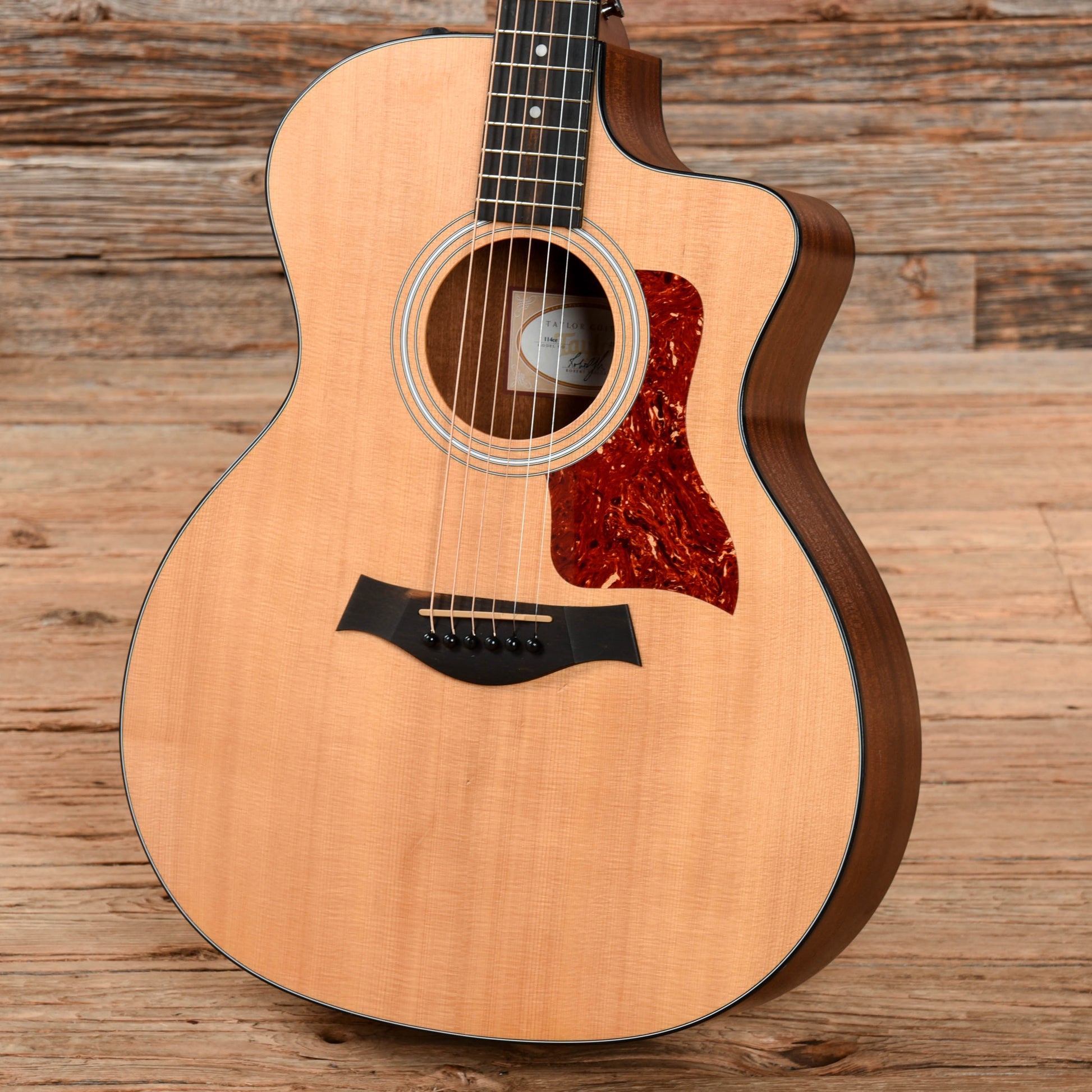 Taylor 114ce Natural 2013 Acoustic Guitars / OM and Auditorium