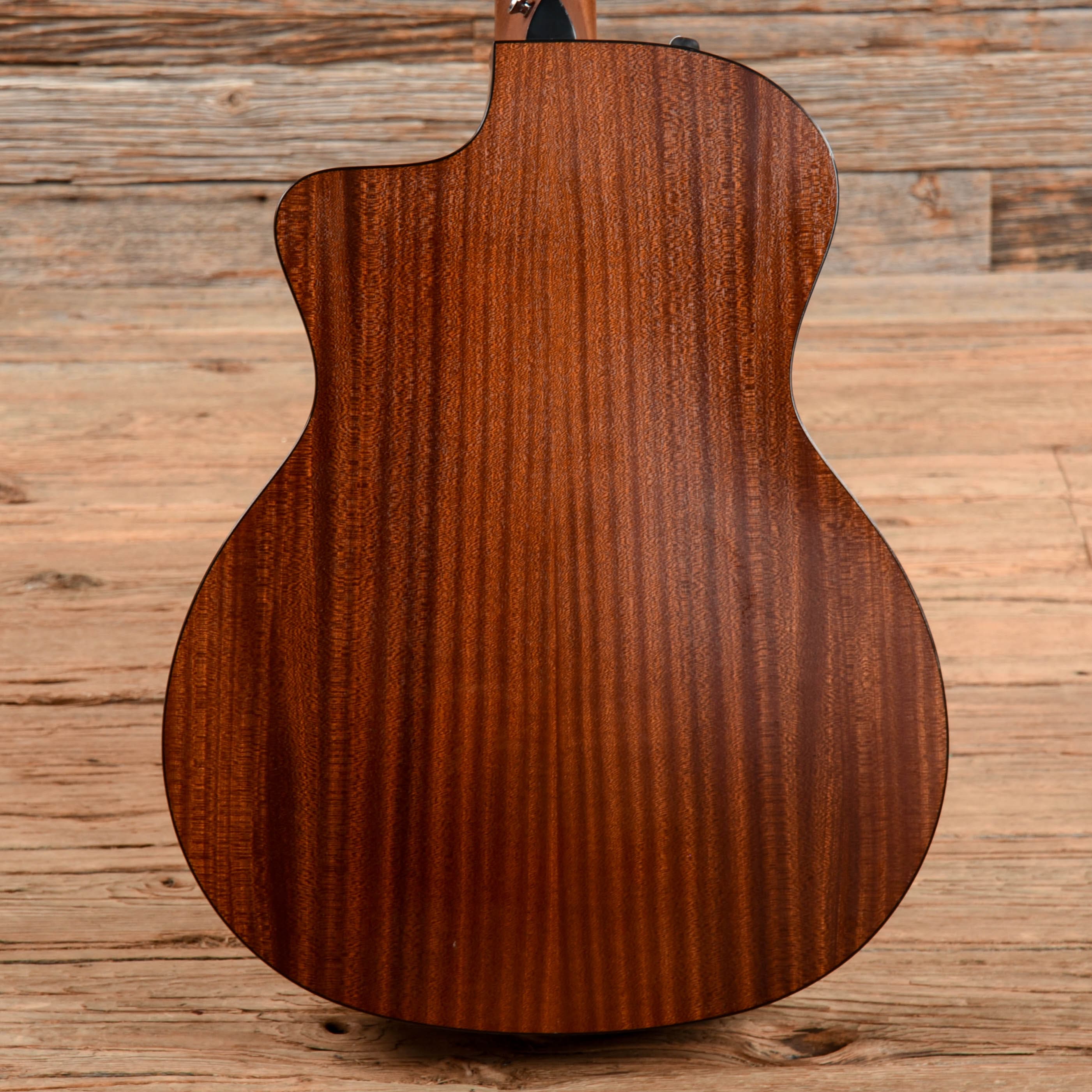 Taylor 114ce Natural 2013 Acoustic Guitars / OM and Auditorium