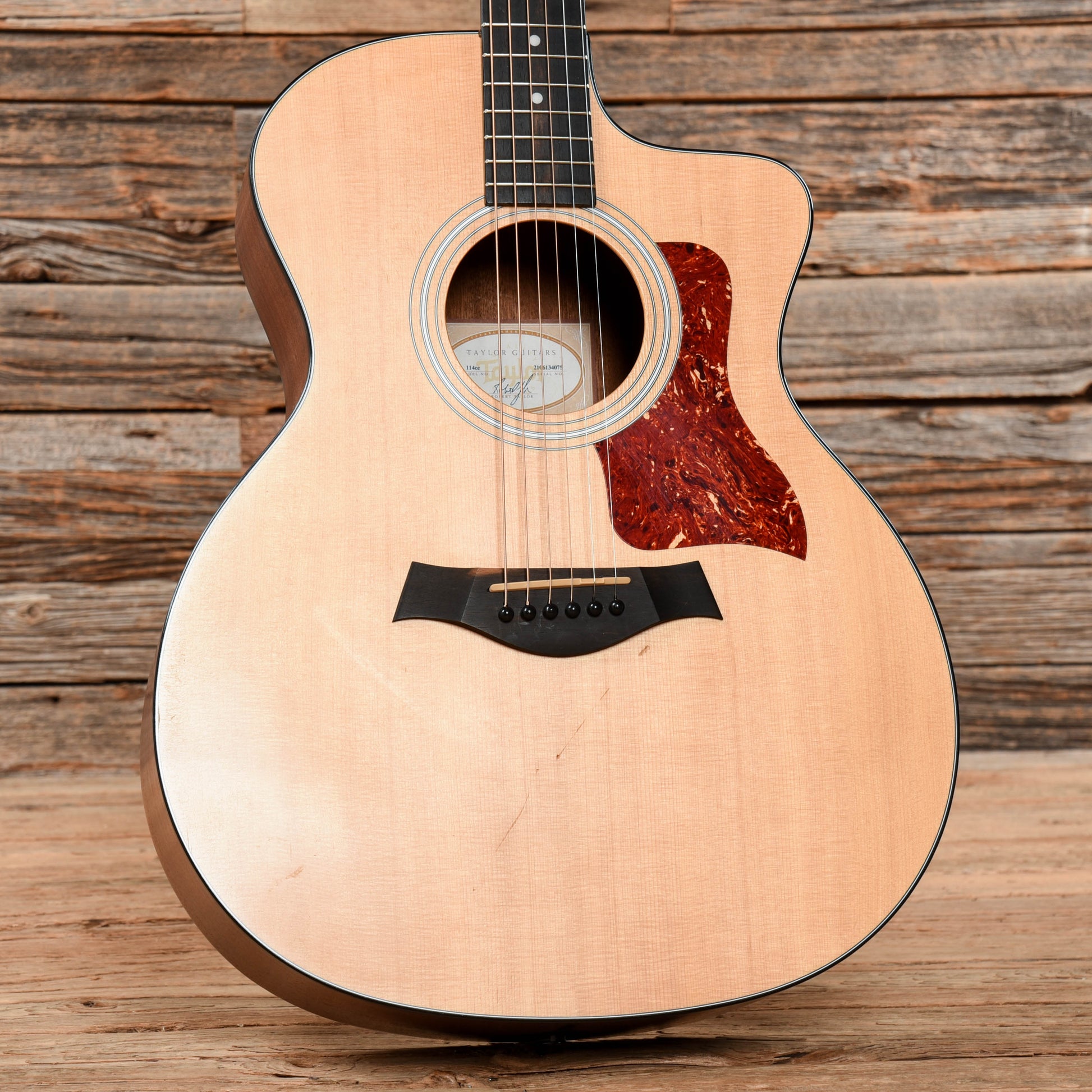 Taylor 114ce Natural 2013 Acoustic Guitars / OM and Auditorium
