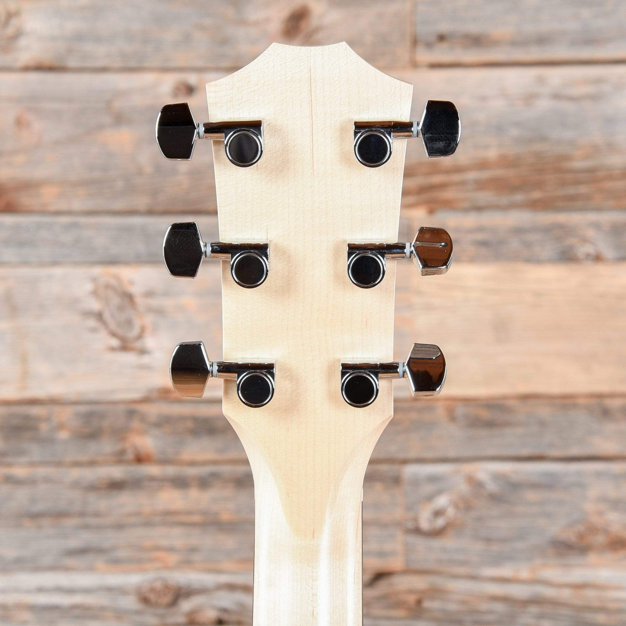 Taylor 114ce Sitka/Walnut Grand Auditorium ES2 Acoustic Guitars / OM and Auditorium