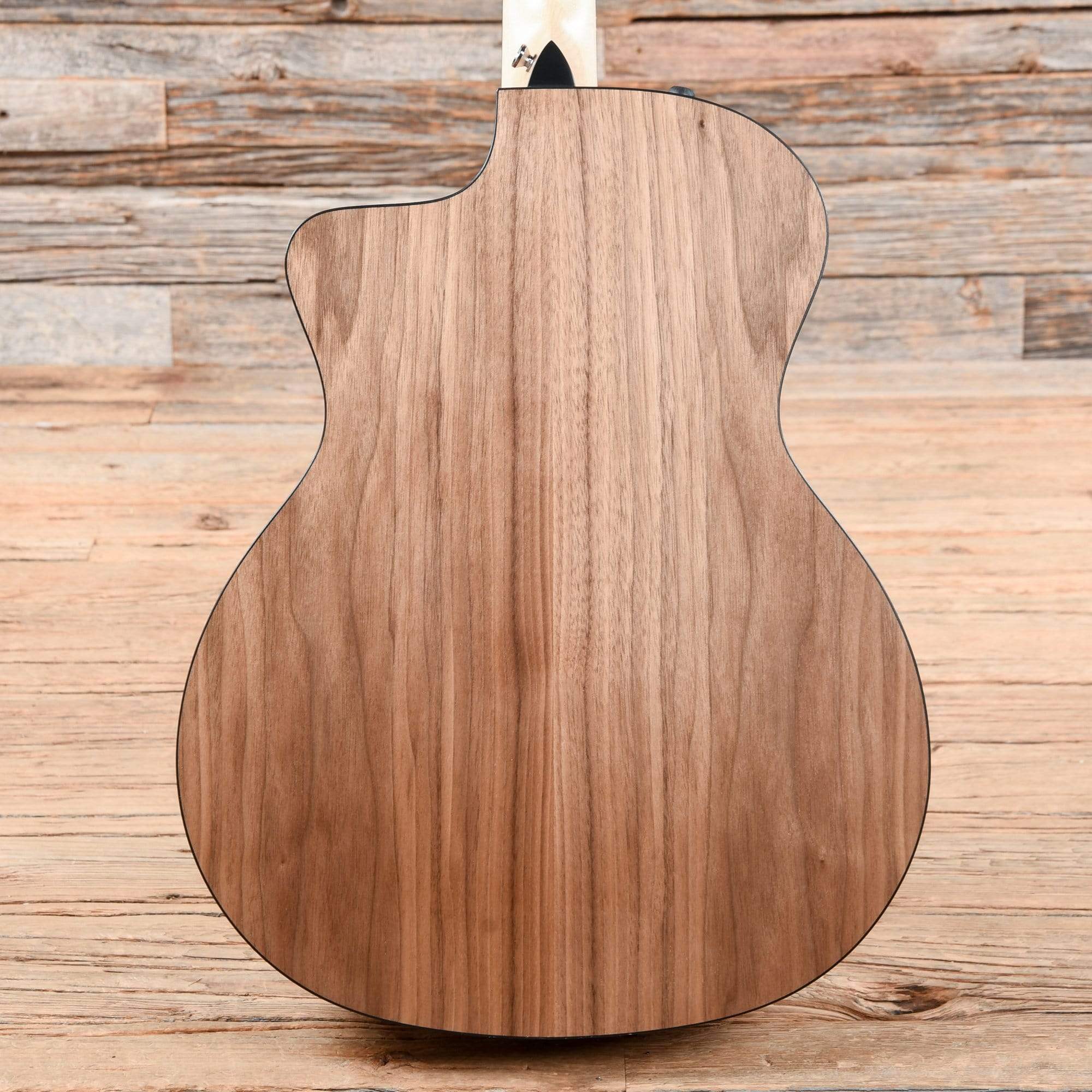 Taylor 114ce Sitka/Walnut Grand Auditorium ES2 Acoustic Guitars / OM and Auditorium