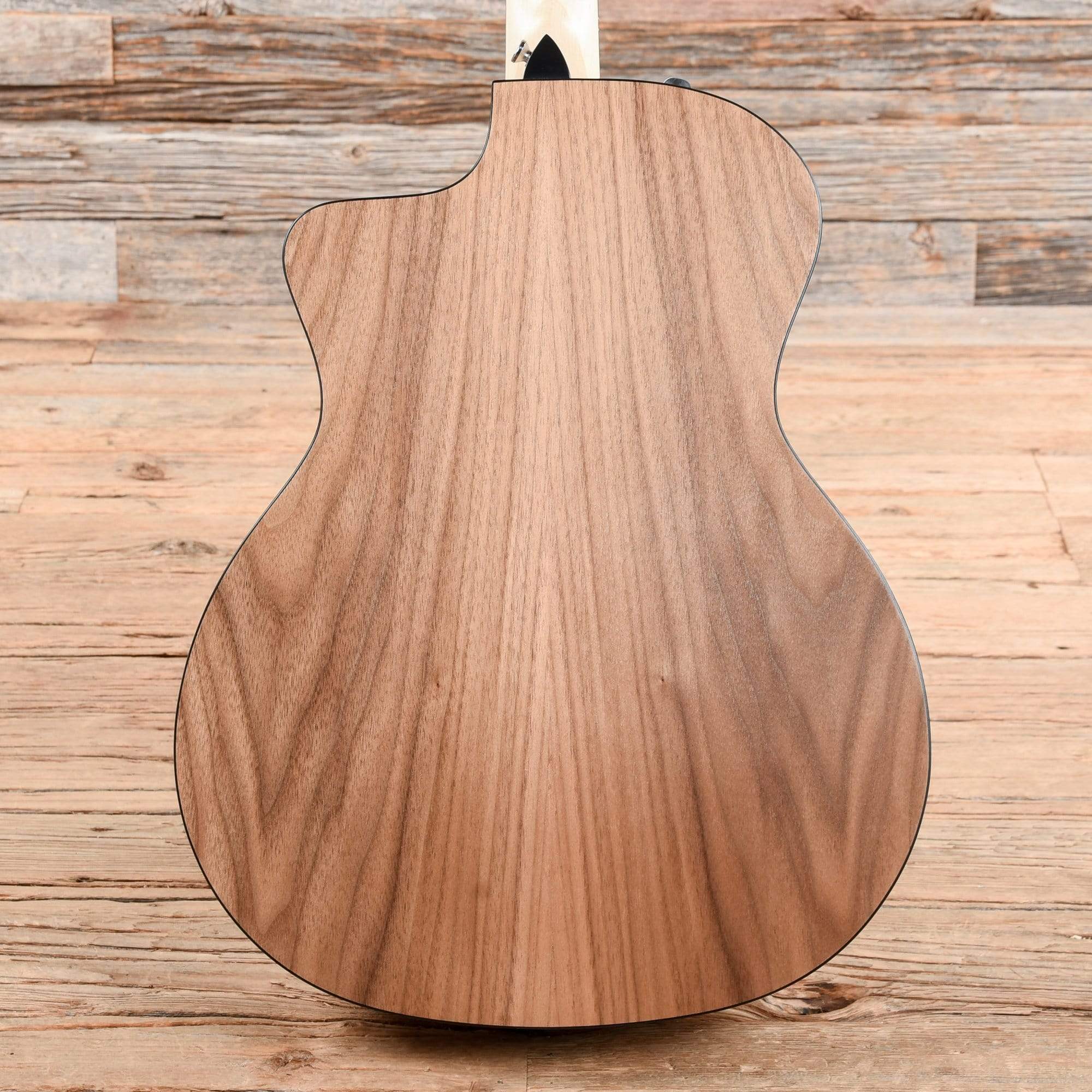 Taylor 114ce Sitka/Walnut Grand Auditorium ES2 Acoustic Guitars / OM and Auditorium