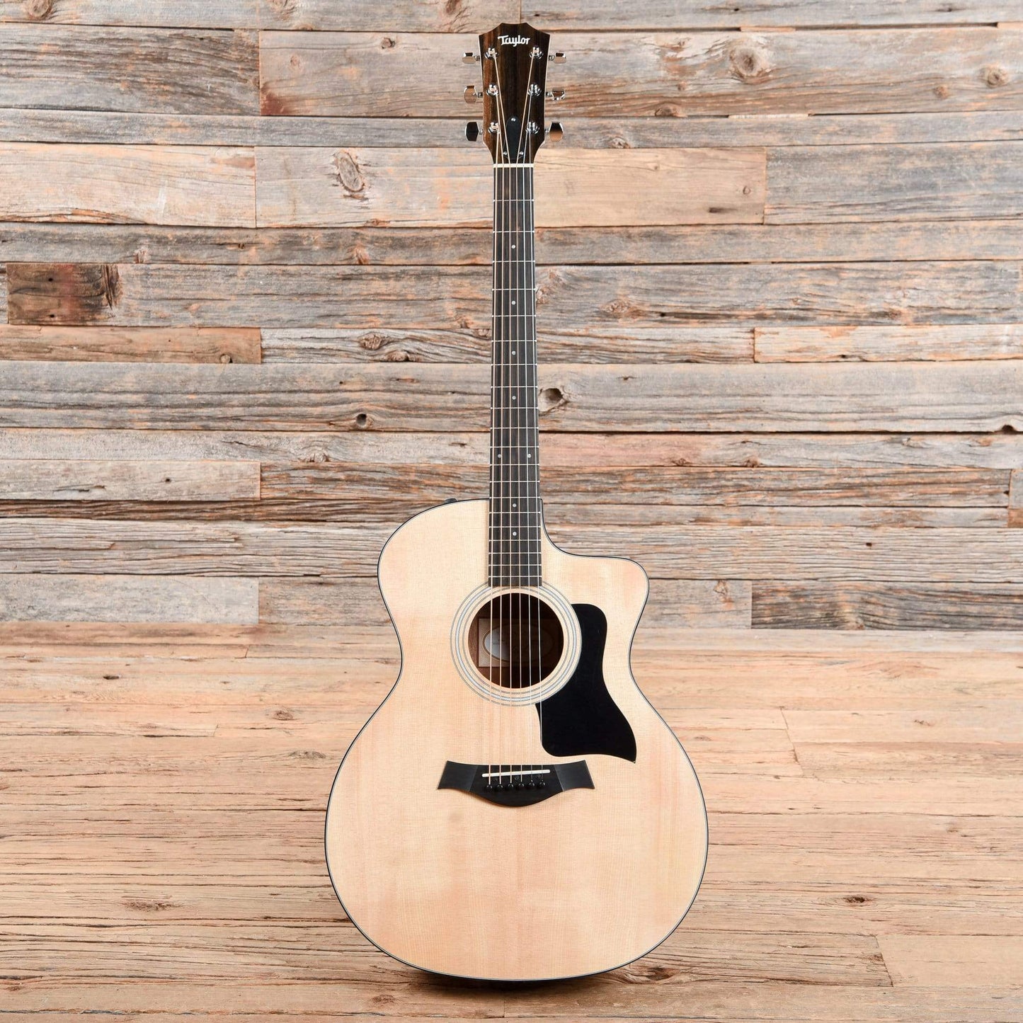 Taylor 114ce Sitka/Walnut Grand Auditorium ES2 Acoustic Guitars / OM and Auditorium