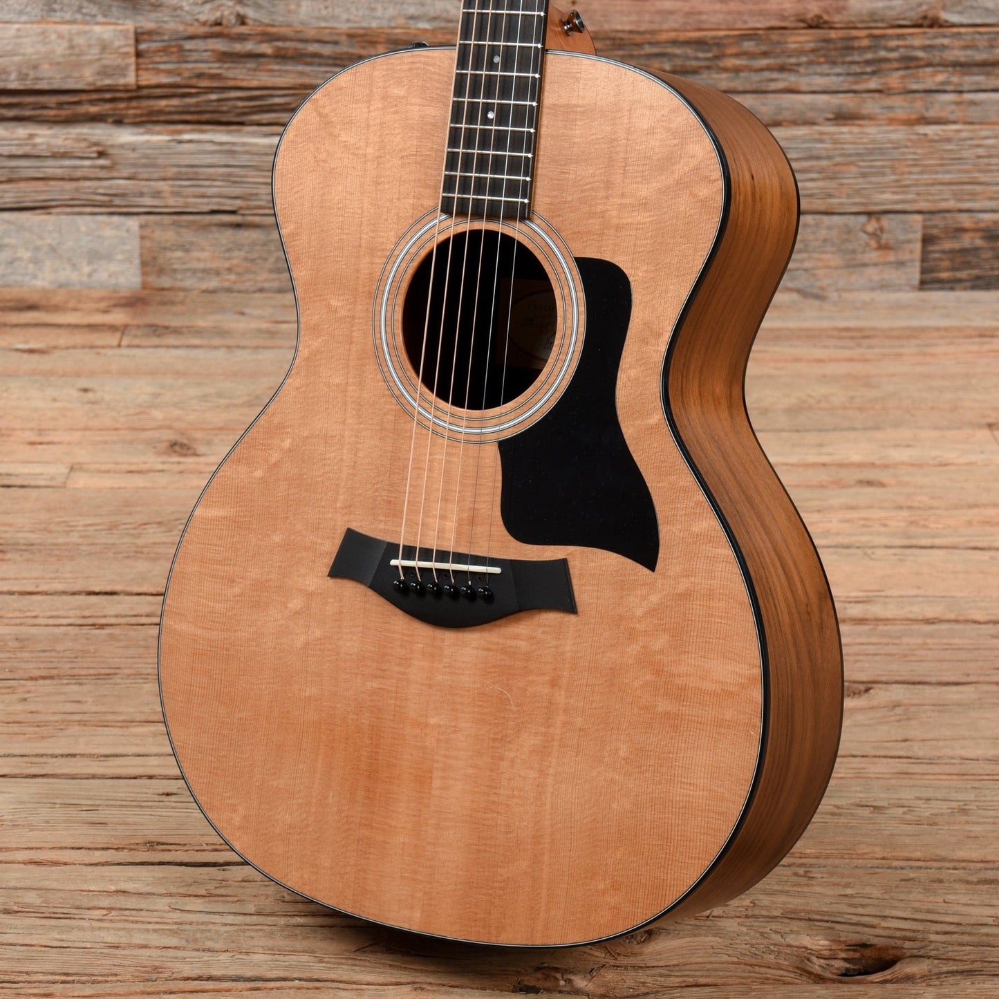 Taylor 114e Natural 2017 Acoustic Guitars / OM and Auditorium