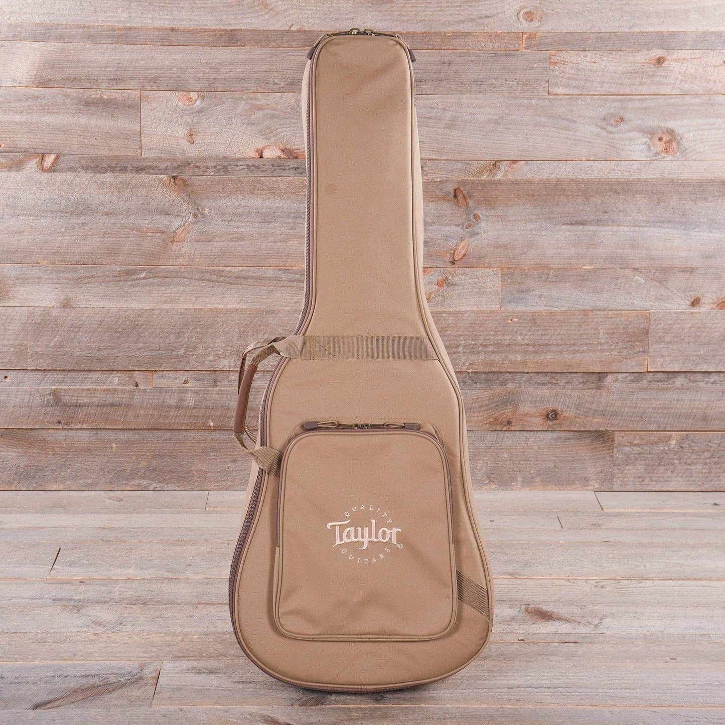 Taylor 114e Sitka/Walnut Grand Auditorium ES2 Acoustic Guitars / OM and Auditorium