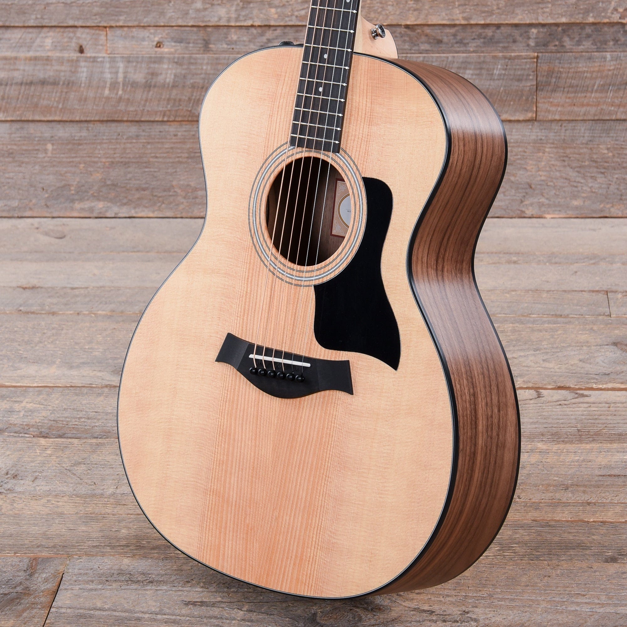 Taylor 114e Sitka/Walnut Grand Auditorium ES2 Acoustic Guitars / OM and Auditorium