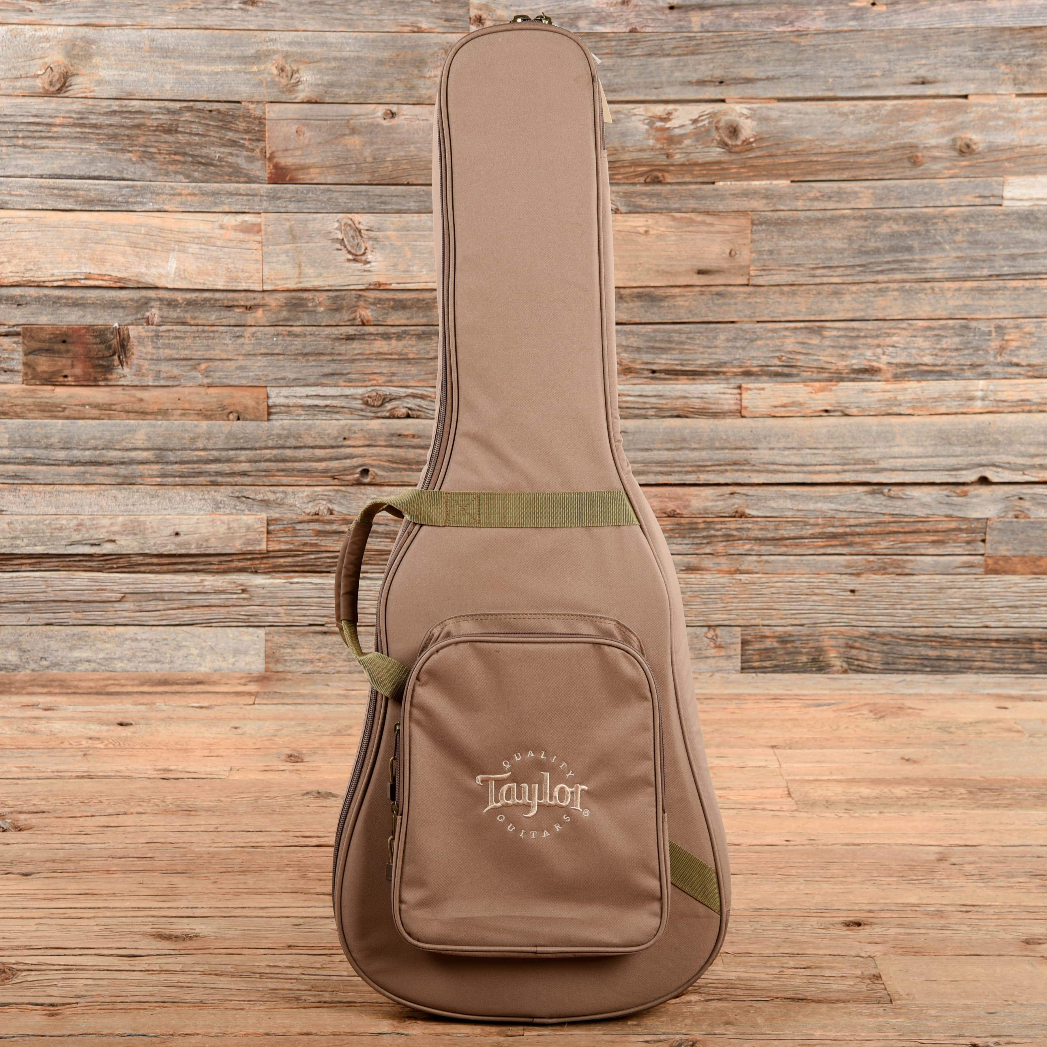 Taylor 114e Sitka/Walnut Grand Auditorium ES2 Natural 2016 Acoustic Guitars / OM and Auditorium