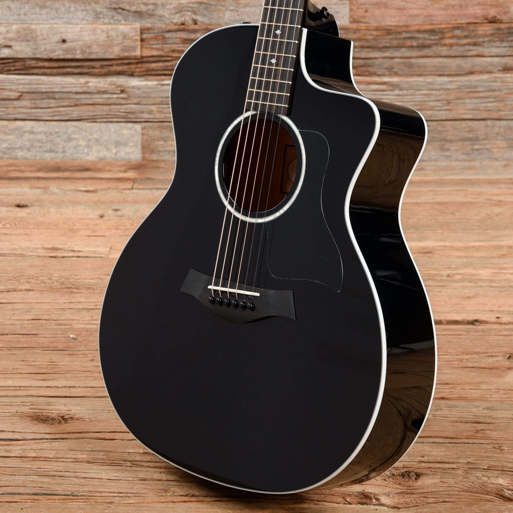 Taylor 214ce-BLK Deluxe Grand Auditorium Sitka/Maple Black ES2 Acoustic Guitars / OM and Auditorium