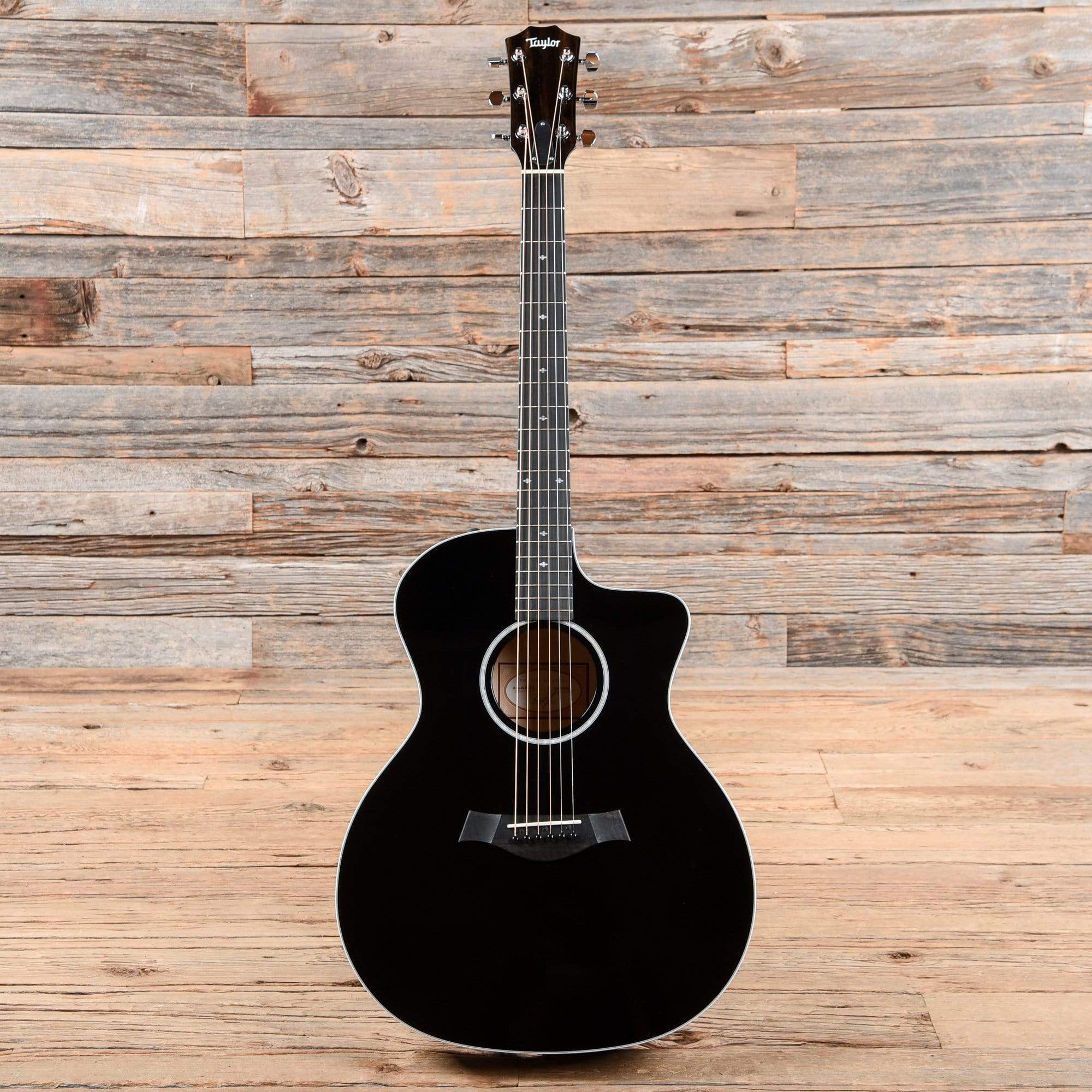 Taylor 214ce Deluxe Grand Auditorium Sitka/Maple Black ES2 Acoustic Guitars / OM and Auditorium