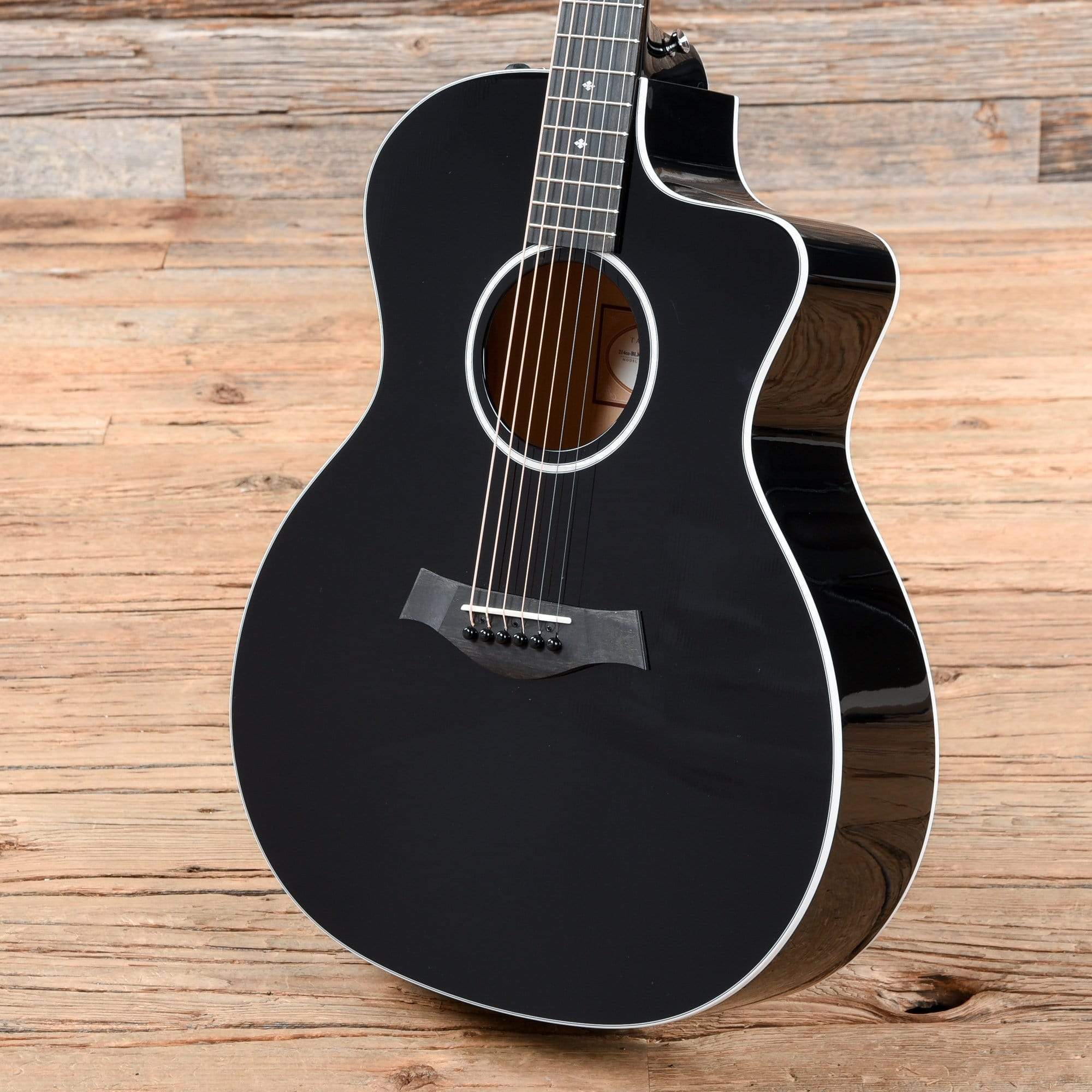 Taylor 214ce Deluxe Grand Auditorium Sitka/Maple Black ES2 Acoustic Guitars / OM and Auditorium