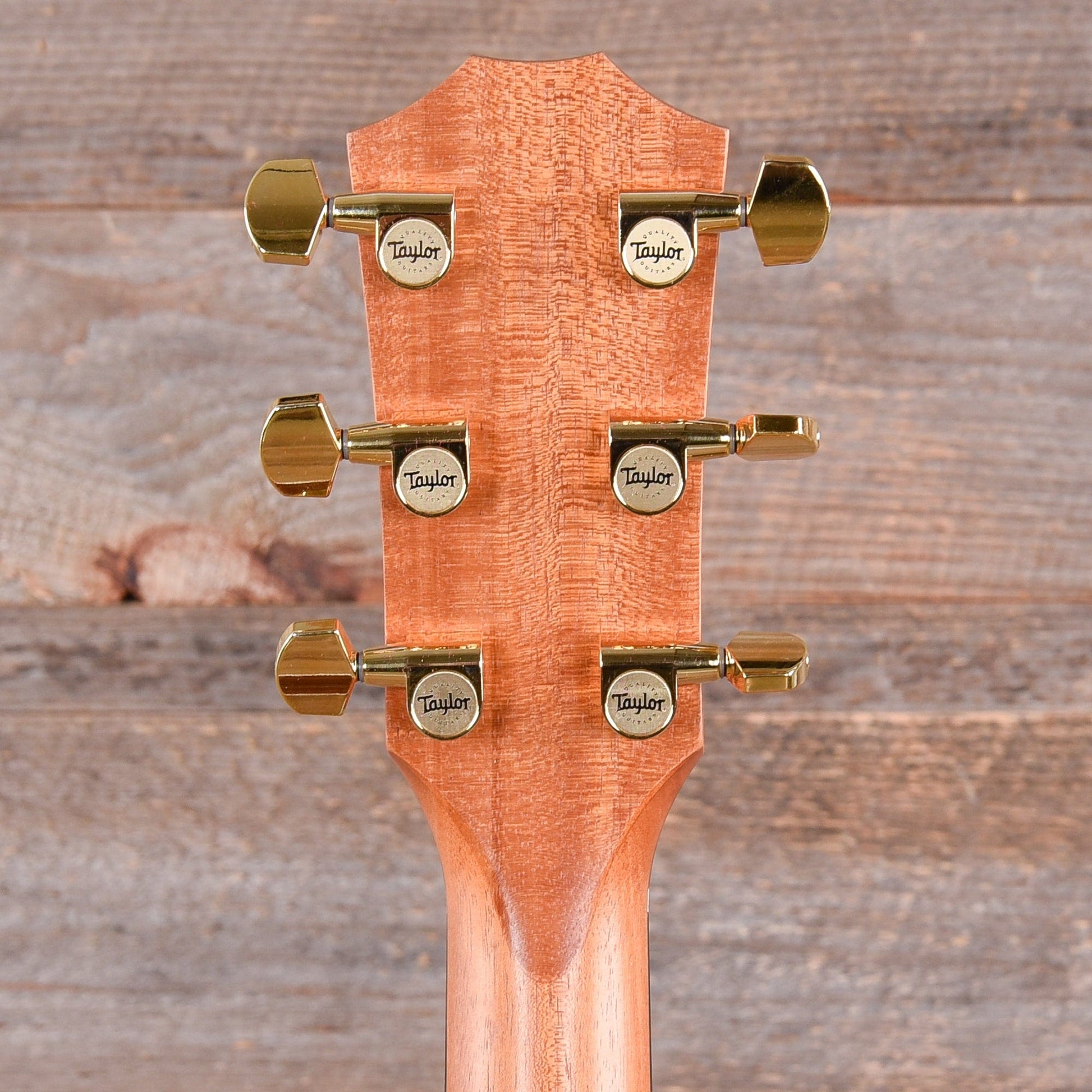 Taylor 214ce Deluxe Sitka/Rosewood Natural ES2 w/Hardshell Case Acoustic Guitars / OM and Auditorium