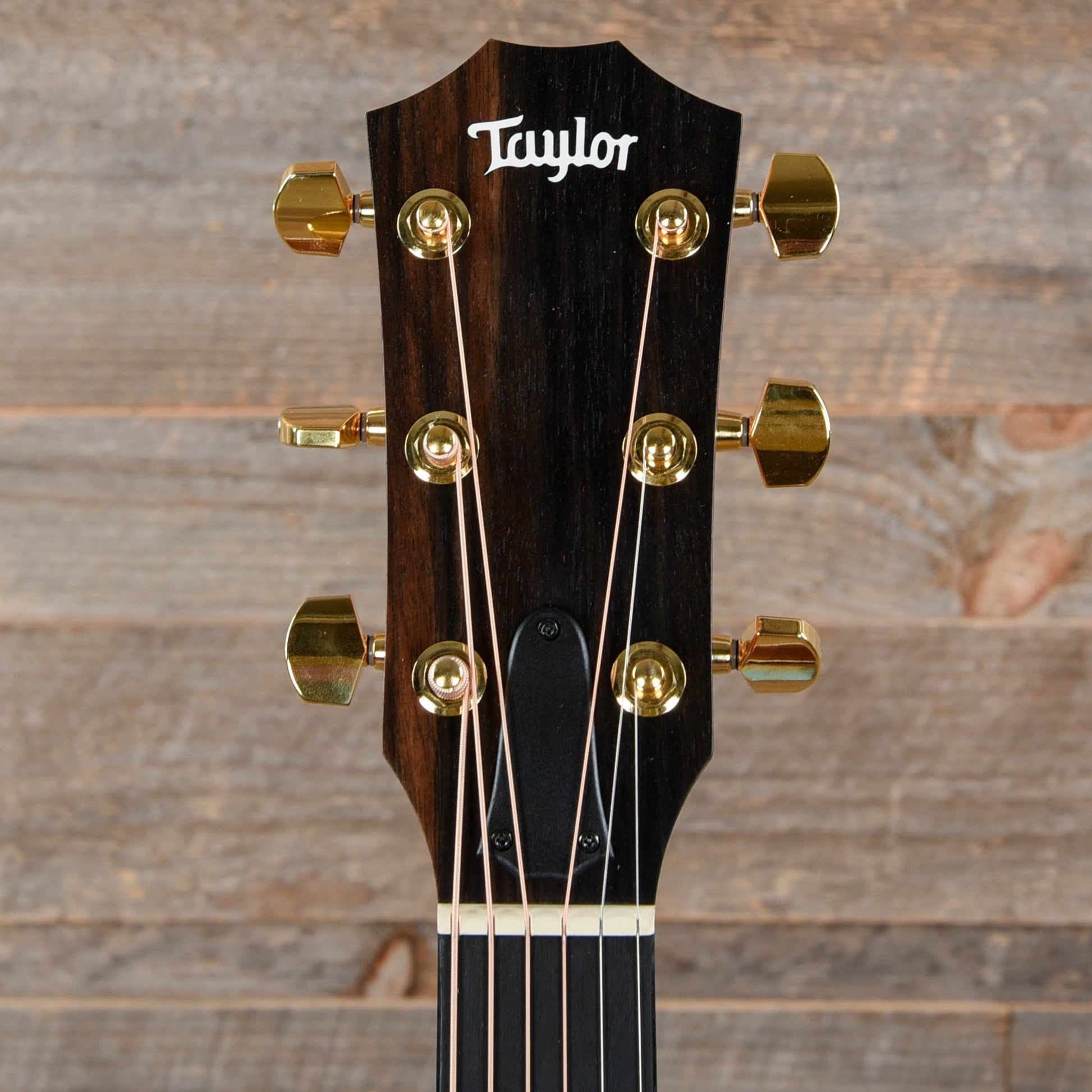Taylor 214ce DLX Grand Auditorium Sitka/Rosewood Acoustic Guitars / OM and Auditorium