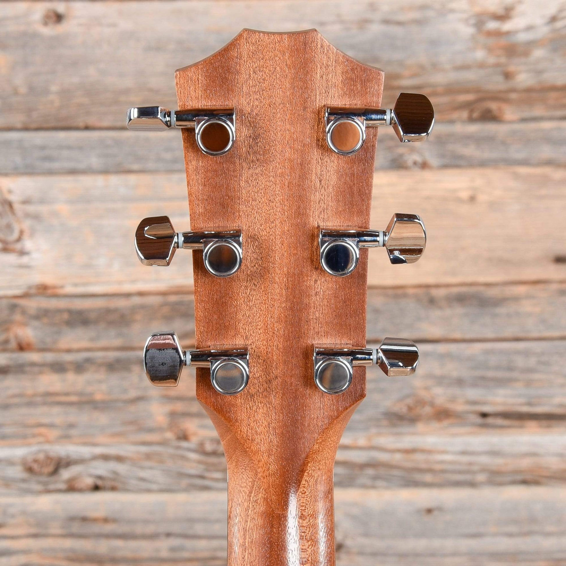 Taylor 214ce DLX Natural 2015 Acoustic Guitars / OM and Auditorium