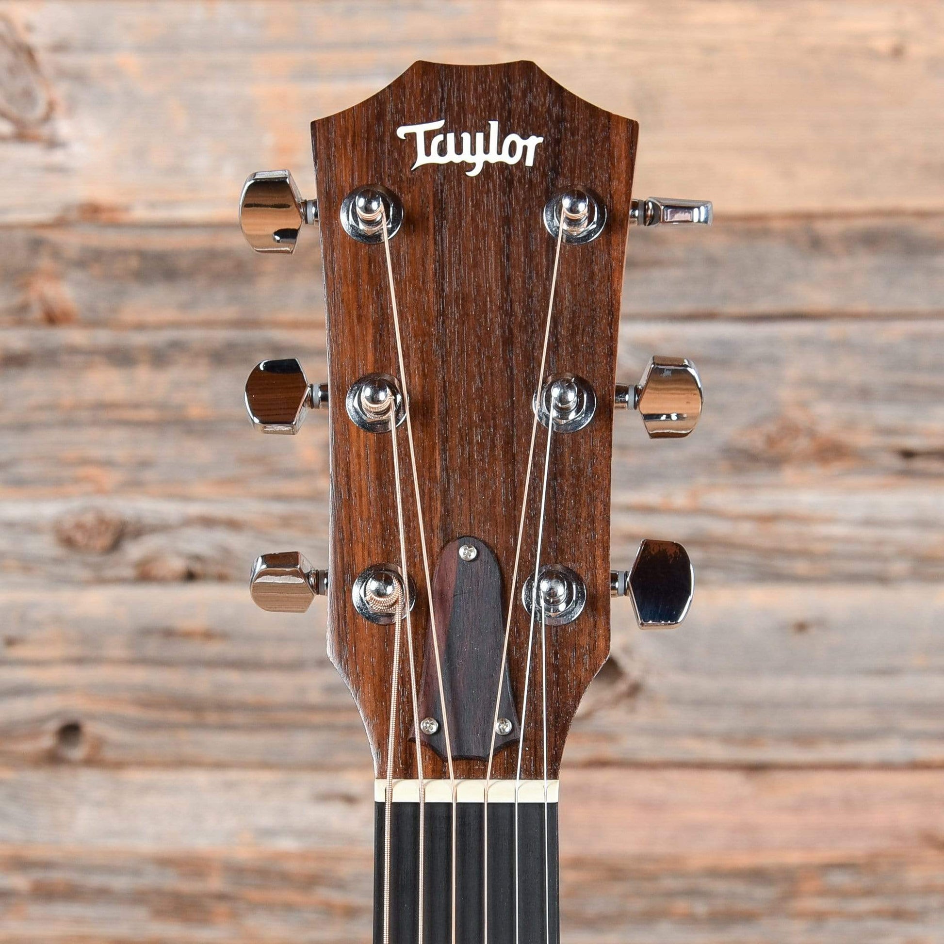 Taylor 214ce DLX Natural 2015 Acoustic Guitars / OM and Auditorium