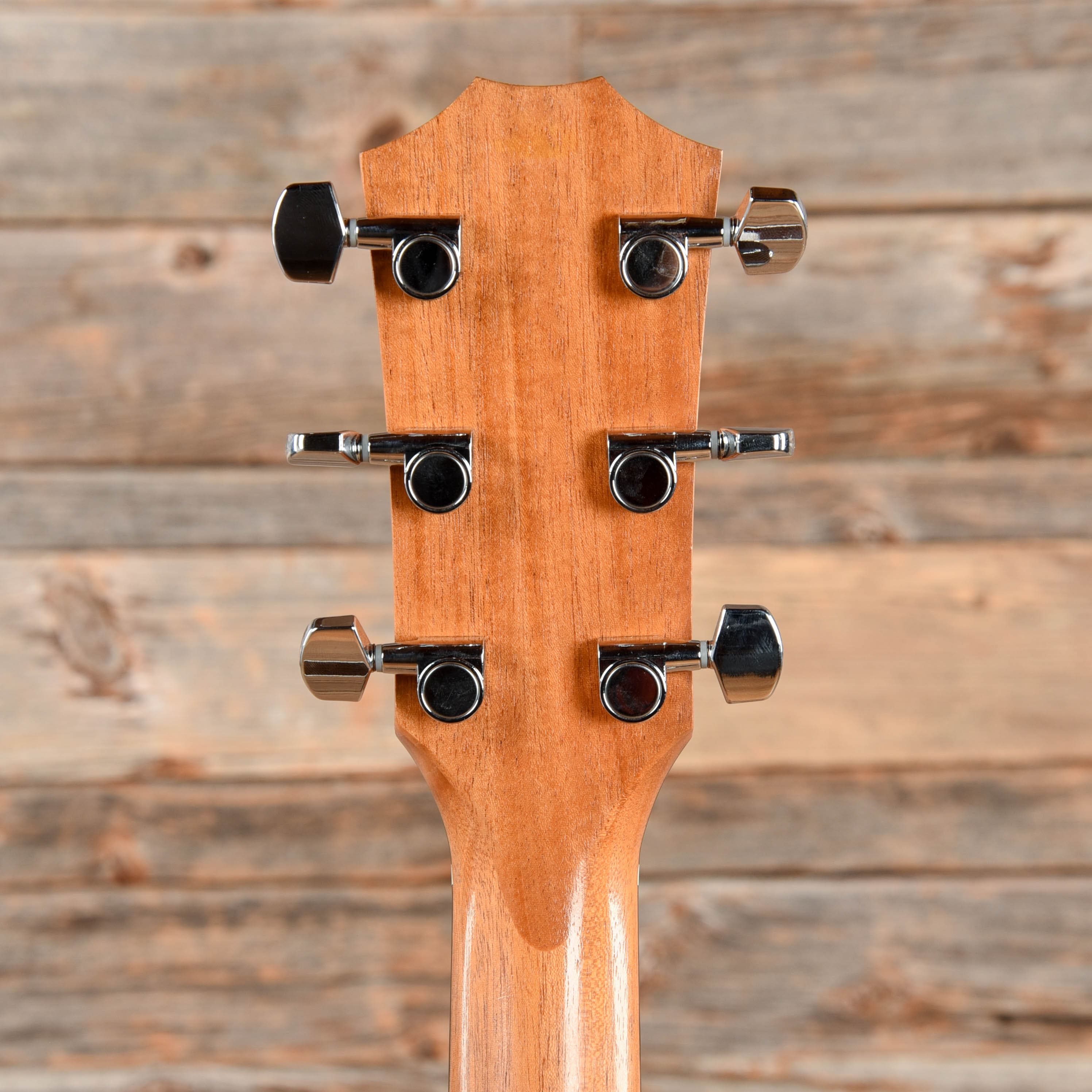 Taylor 214ce DLX Natural 2018 Acoustic Guitars / OM and Auditorium