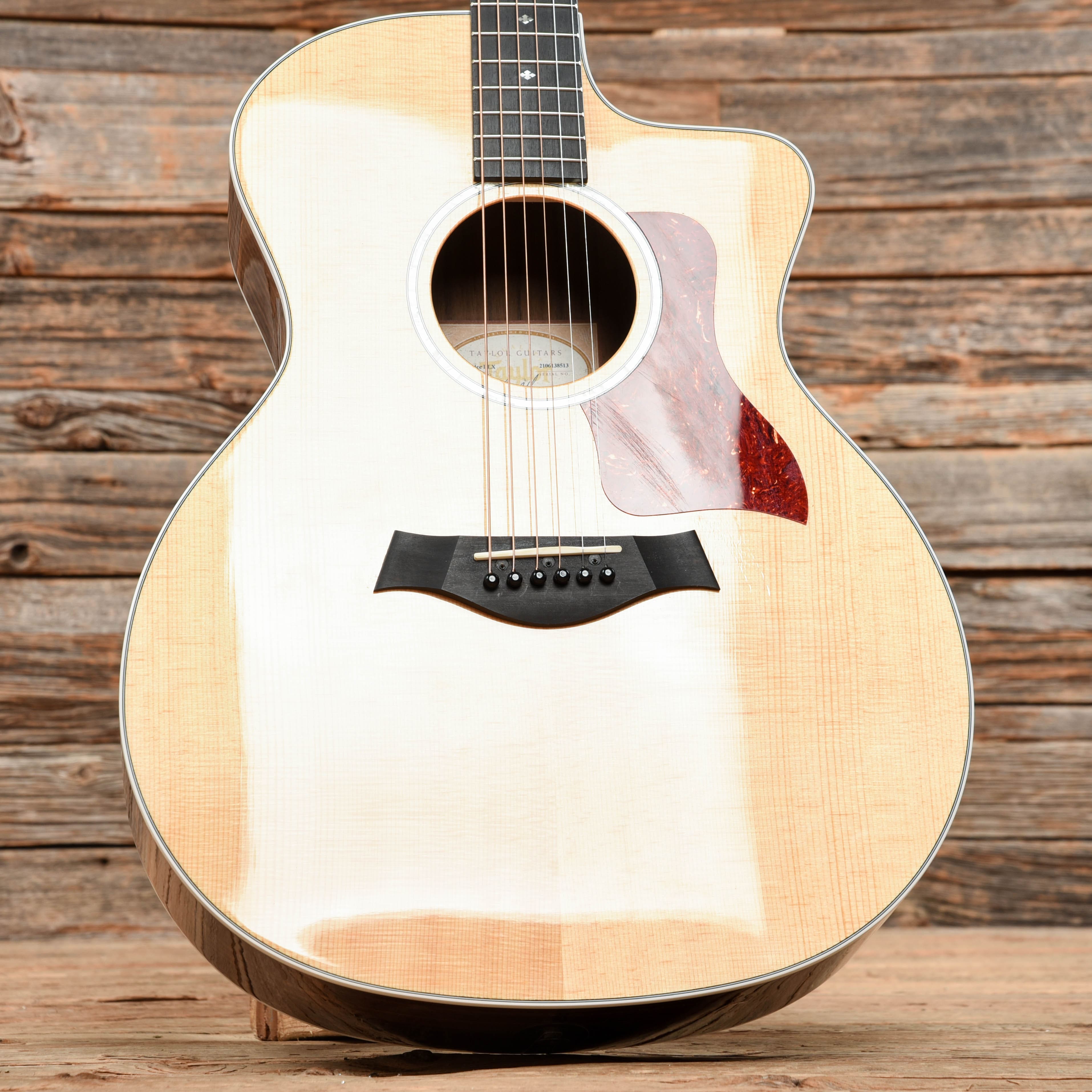 Taylor 214ce DLX Natural 2018 Acoustic Guitars / OM and Auditorium